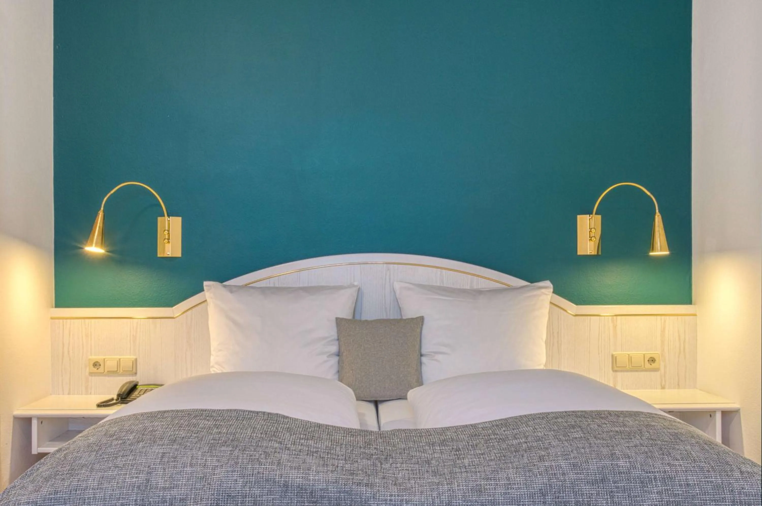 Photo of the whole room, Bed in Sautter Hotel Stuttgart City