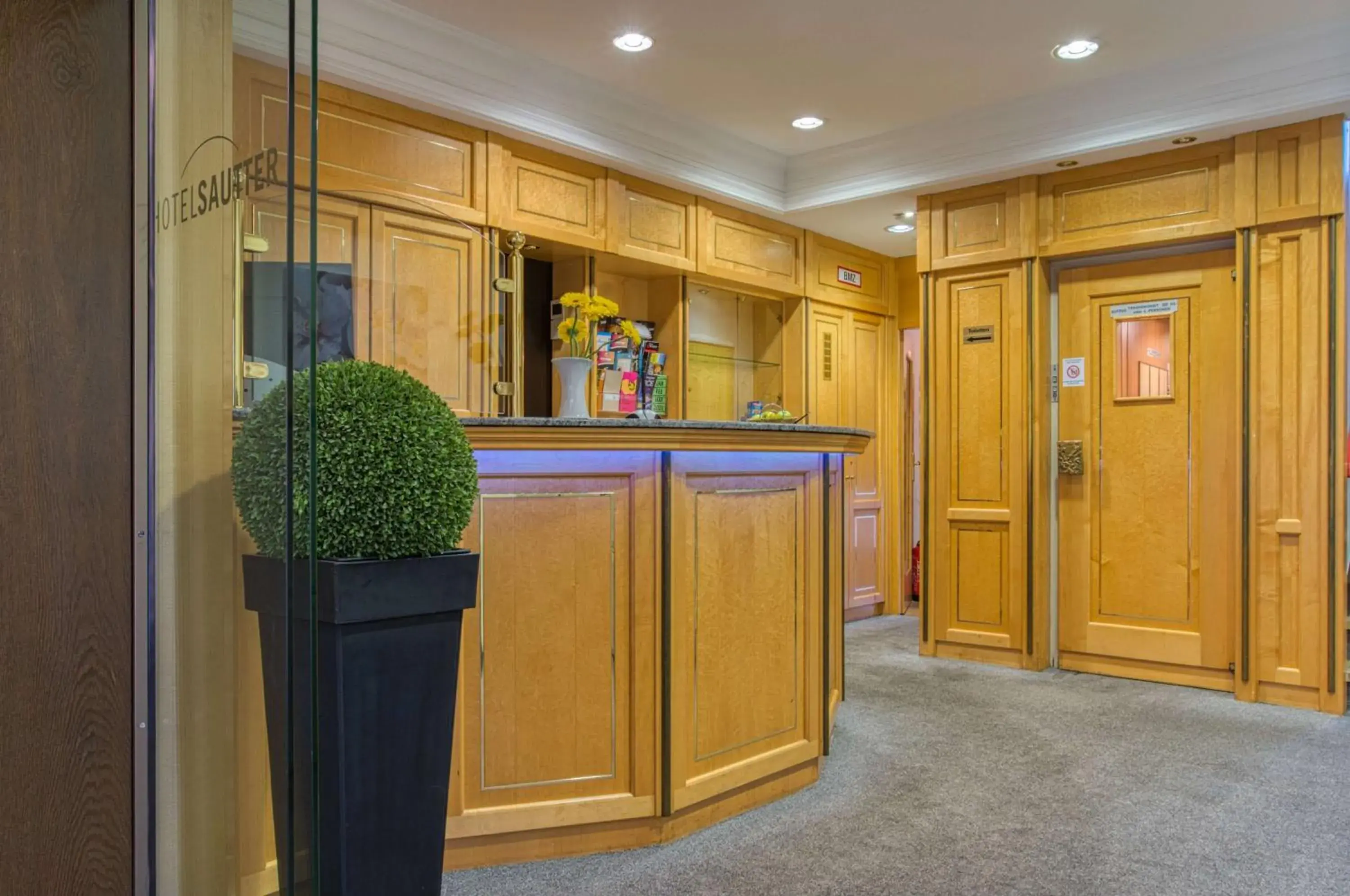 Lobby or reception in Sautter Hotel Stuttgart City Lobby or reception in Sautter Hotel Stuttgart City