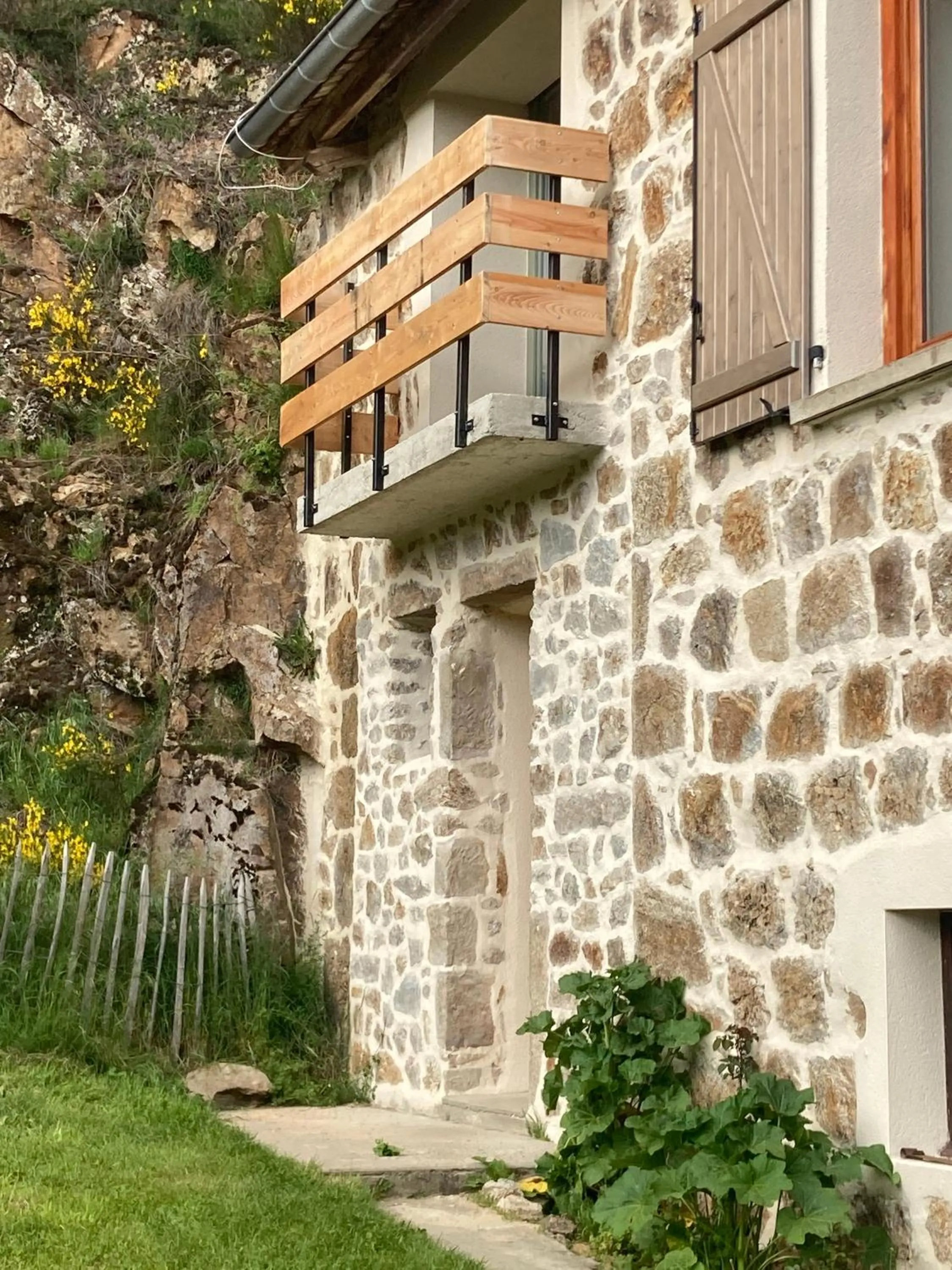 Balcony/Terrace in Moulin des Comtes - Chambre les Rochers