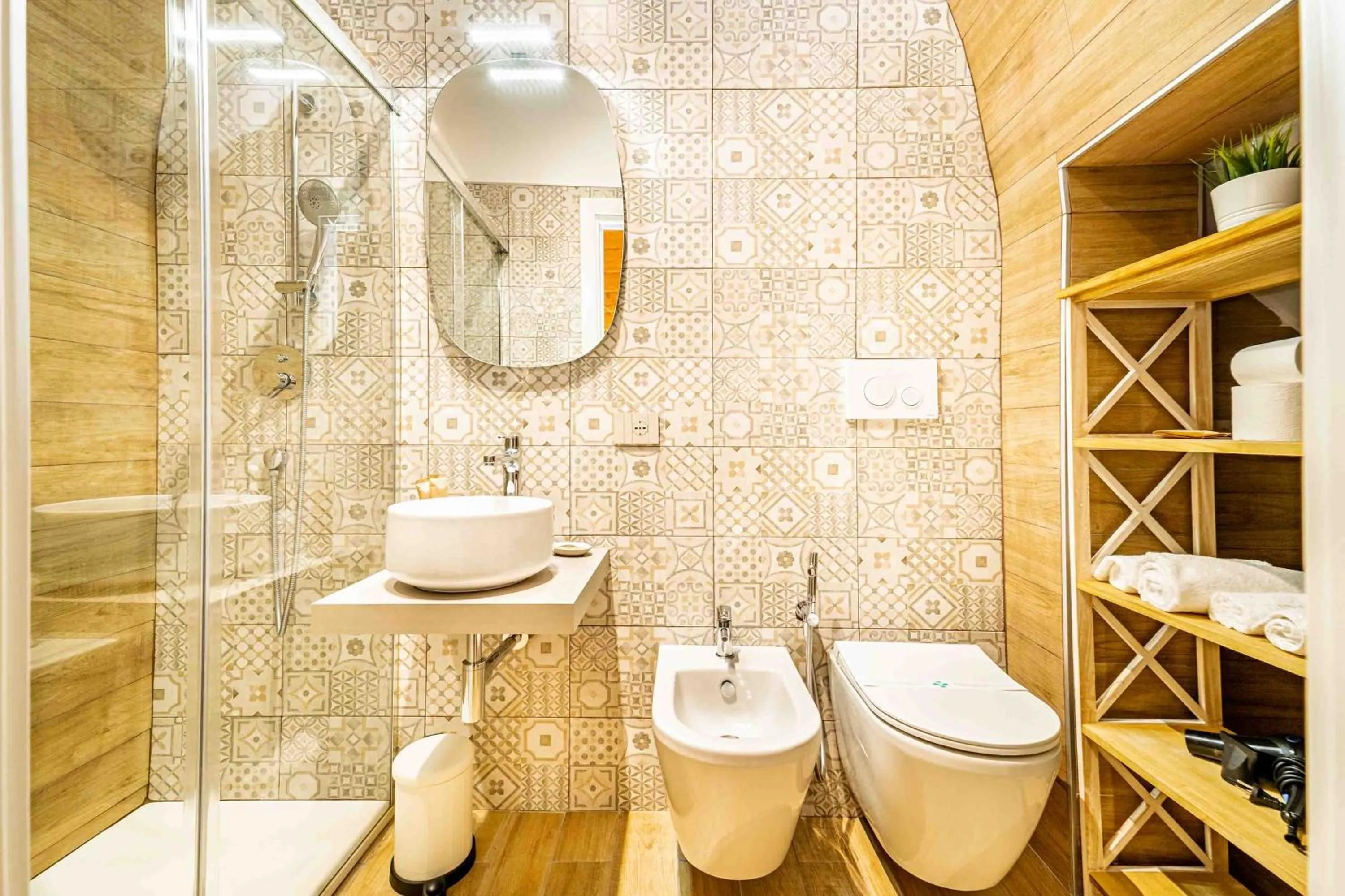 Shower in Il Melograno - Suite Deluxe