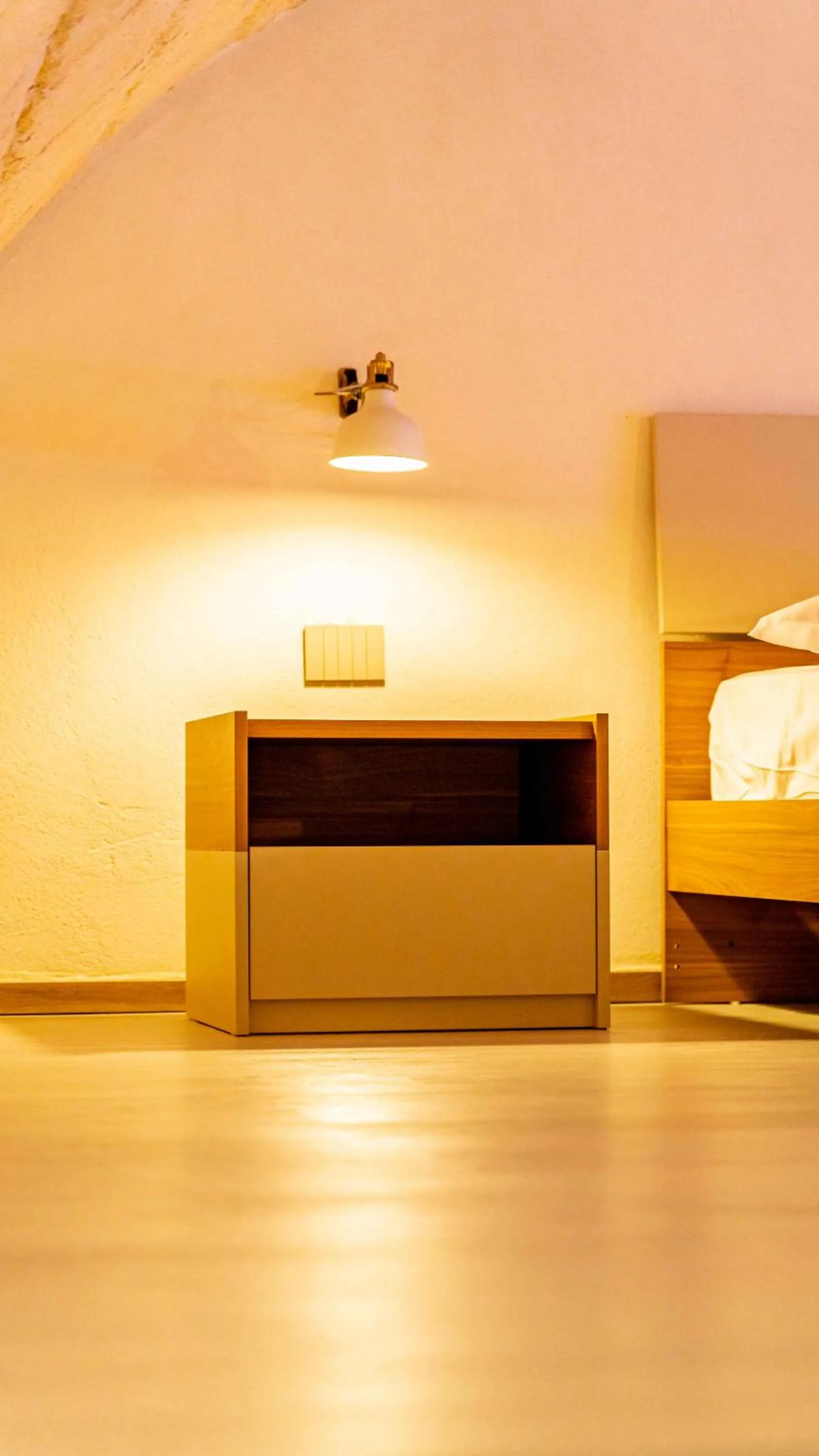 Photo of the whole room, Bed in Il Melograno - Suite Deluxe