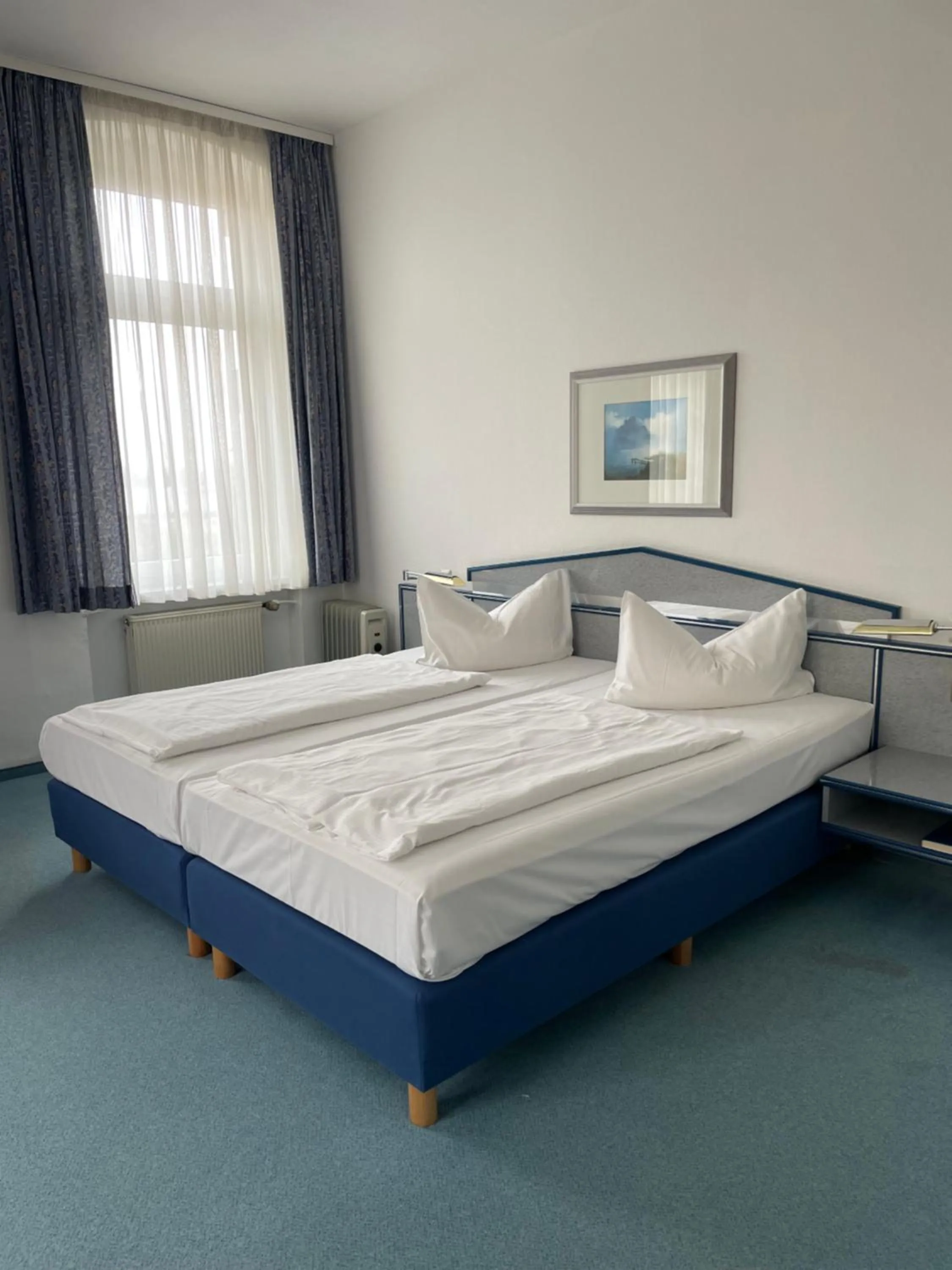 Photo of the whole room, Bed in Hotel Krone