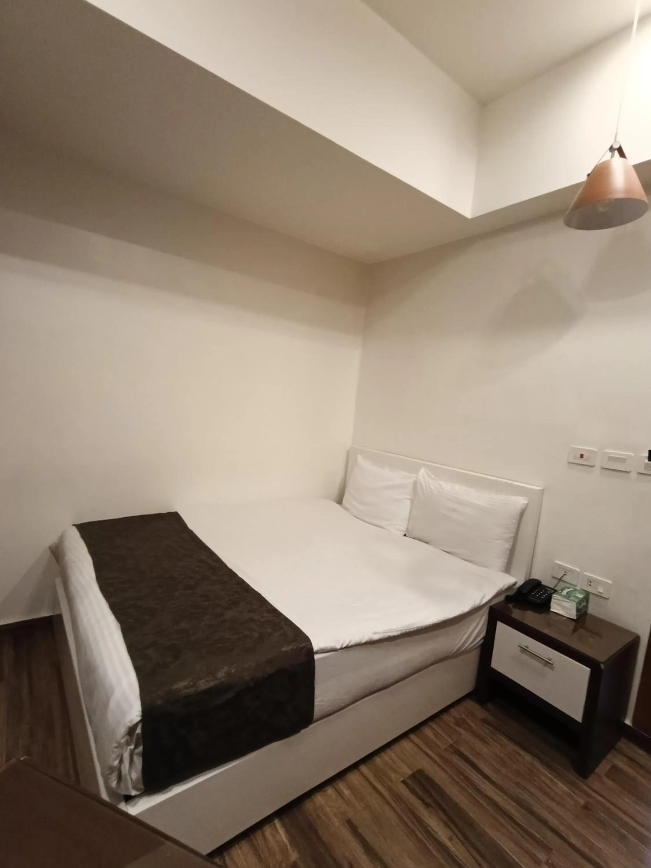 Bedroom, Bed in Museum Plaza