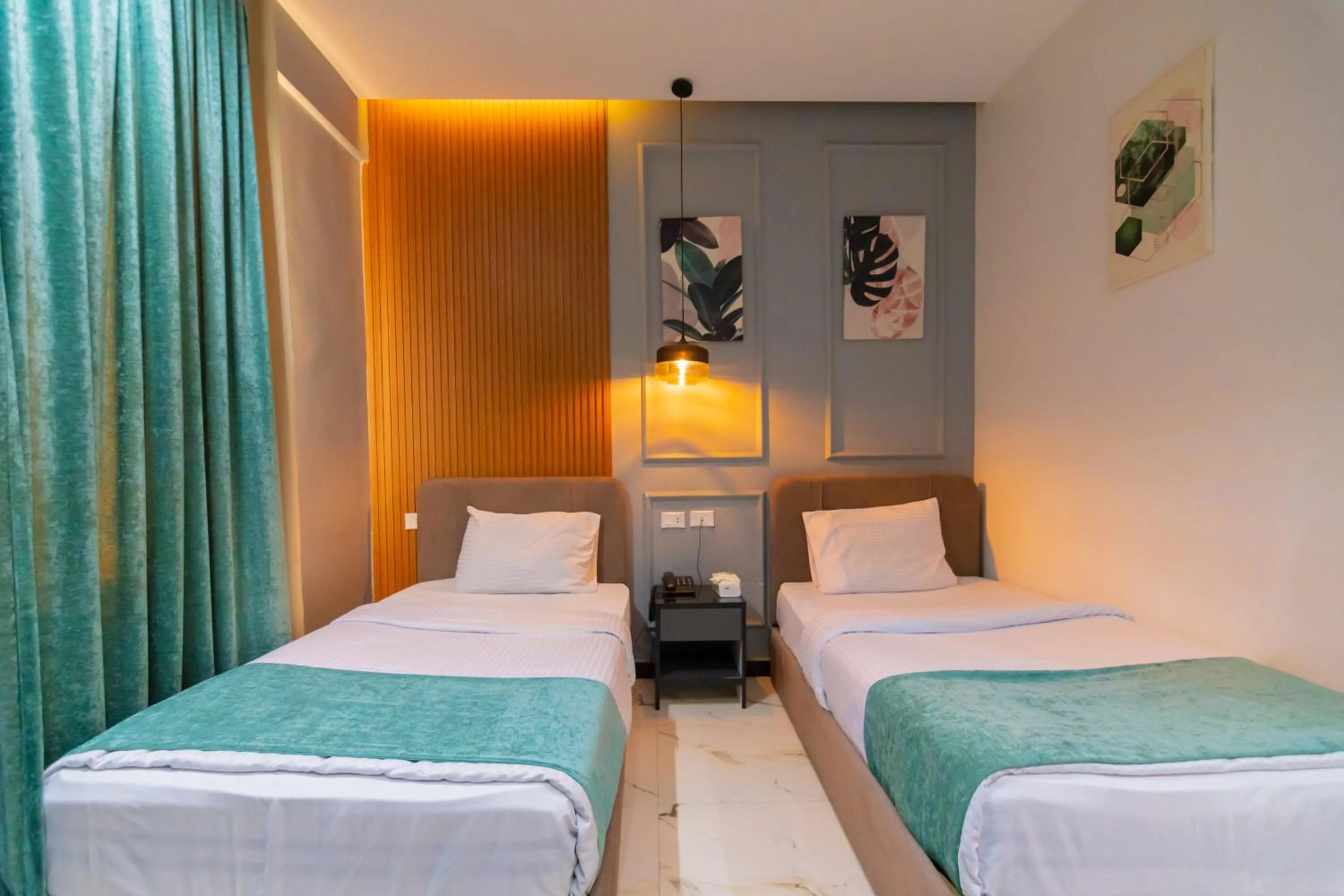 Bedroom, Bed in Museum Plaza