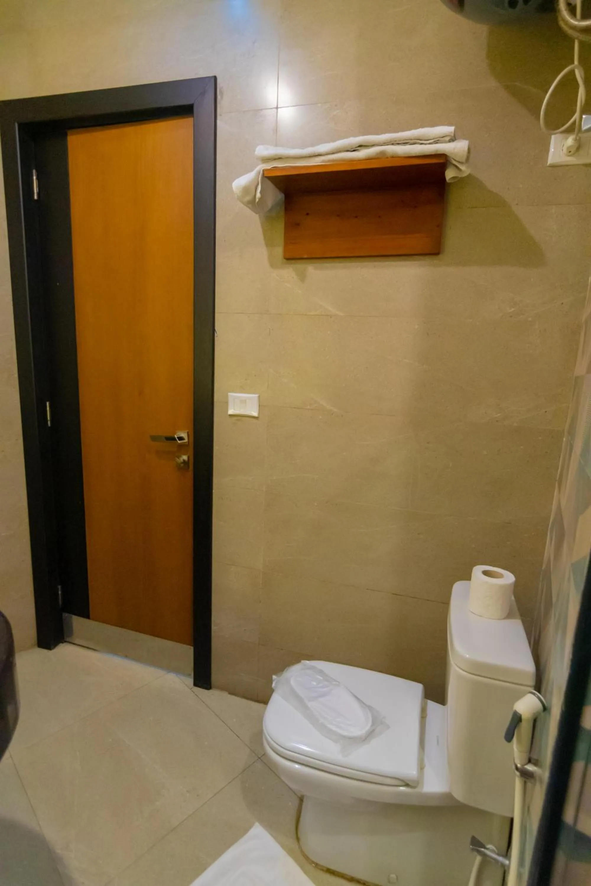 Bathroom in Museum Plaza