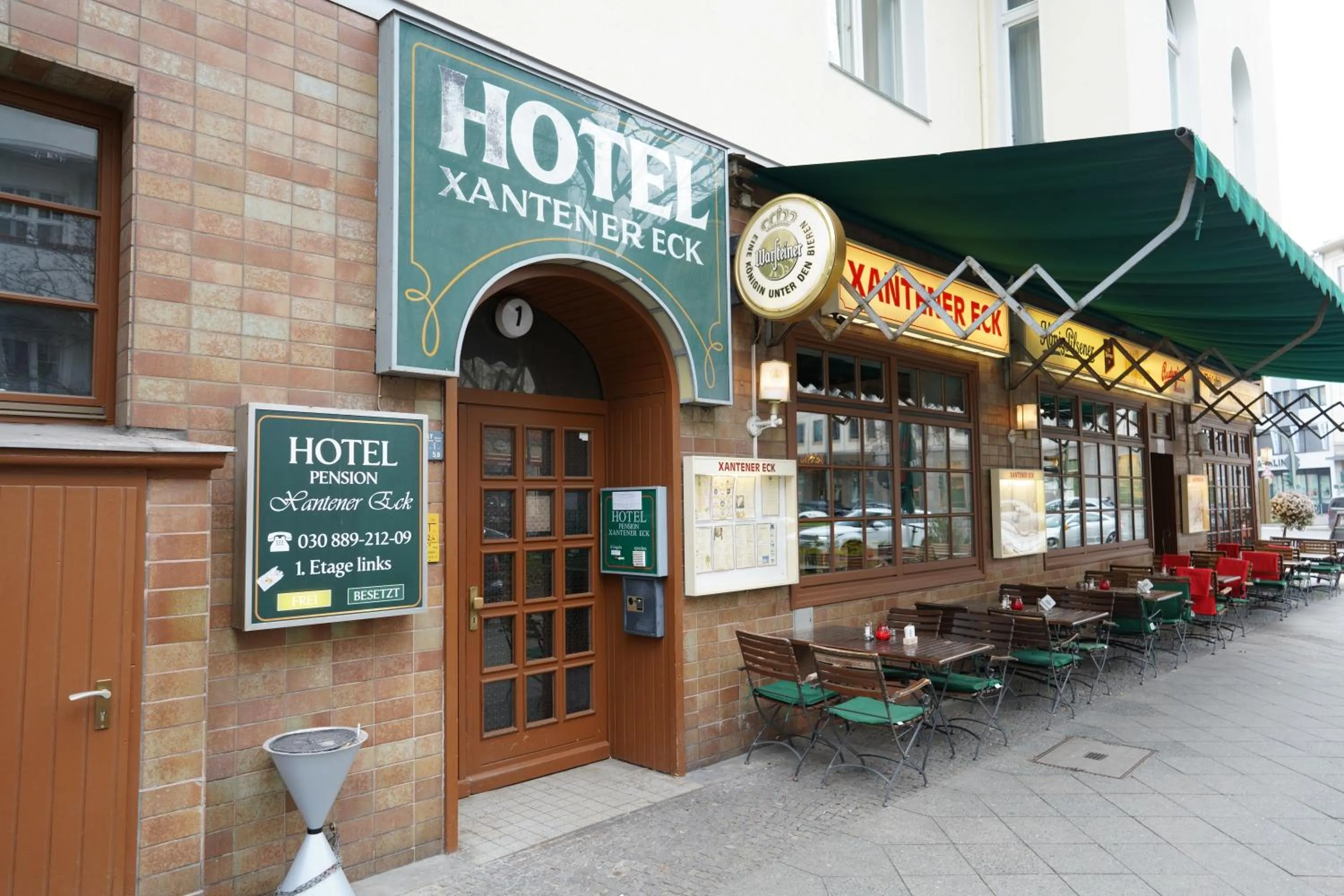 Property building in Hotel Xantener Eck