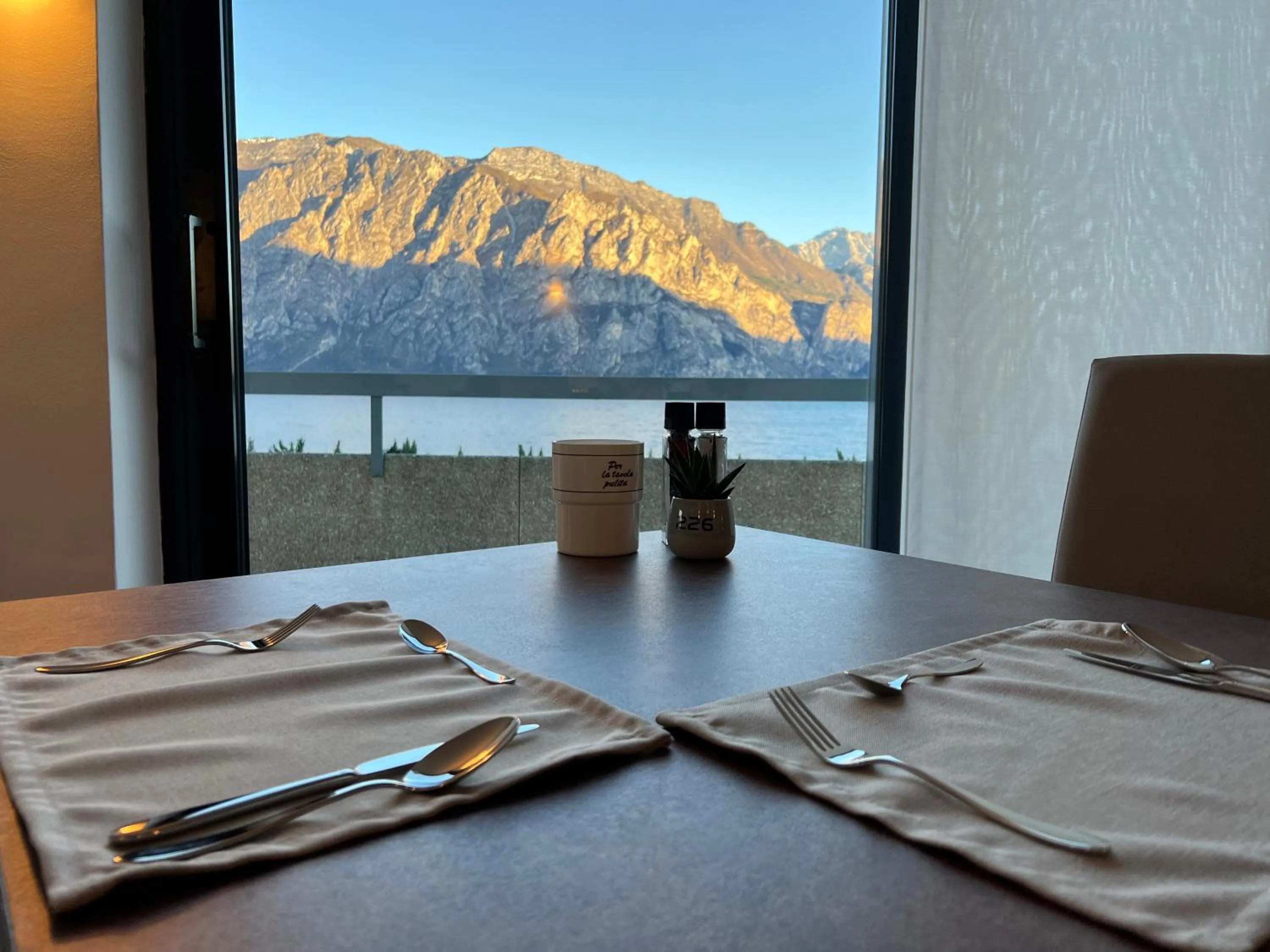 Breakfast in Wind Hotel