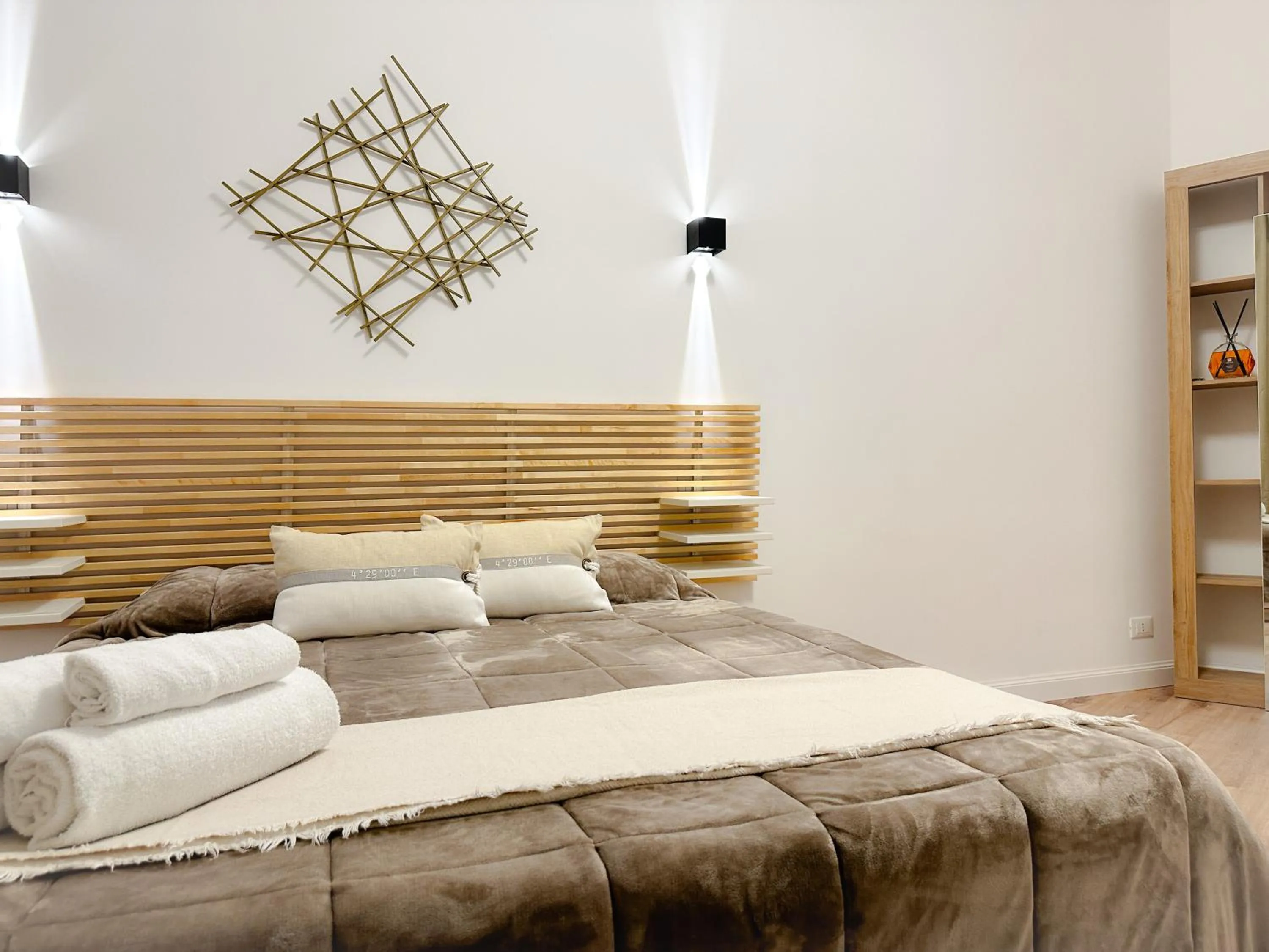 Bed in Colosseum Luxury Guest House