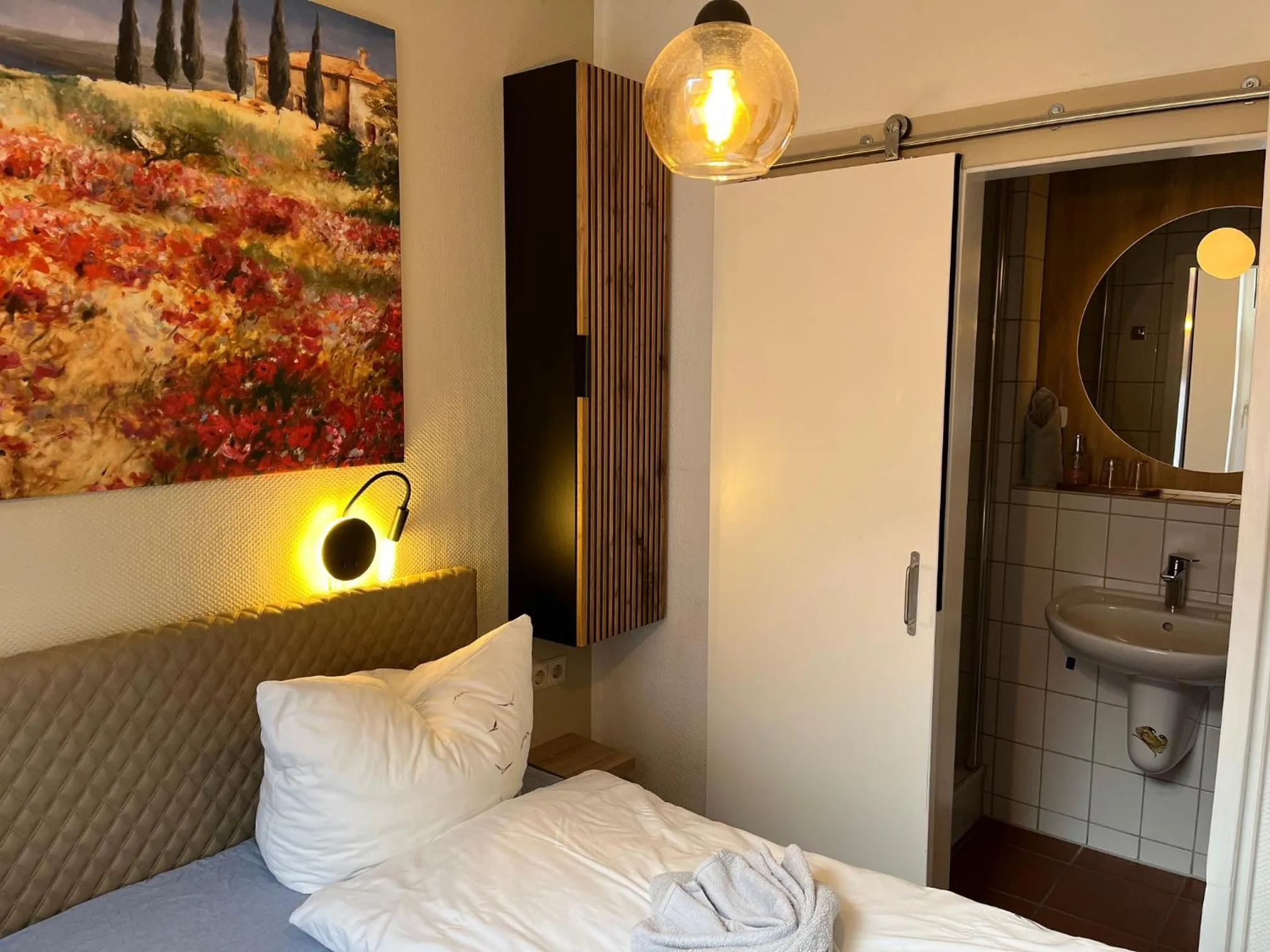 Bed in Aparthotel Domizil