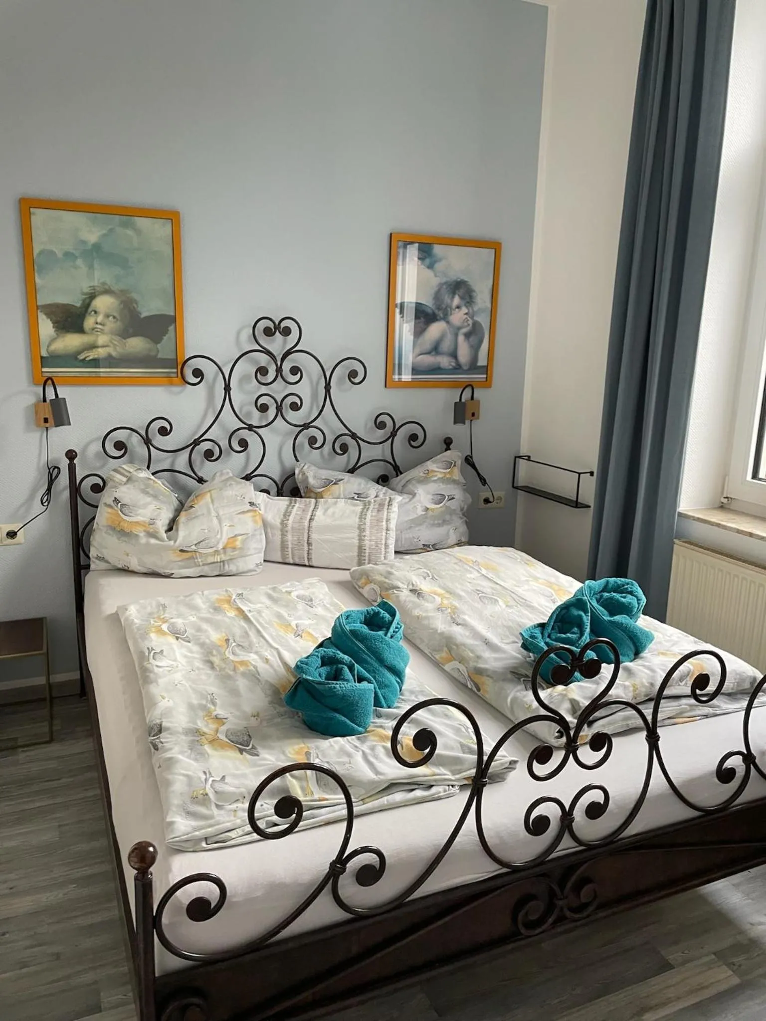 Bed in Aparthotel Domizil
