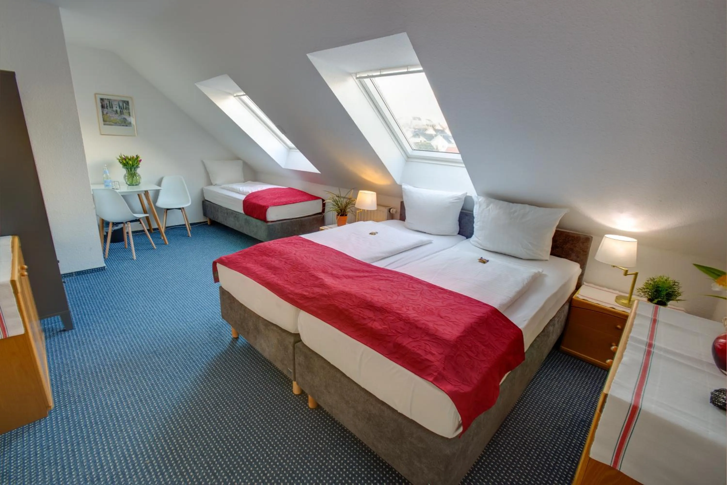 Bed in Hotel Leo Mühlhausen