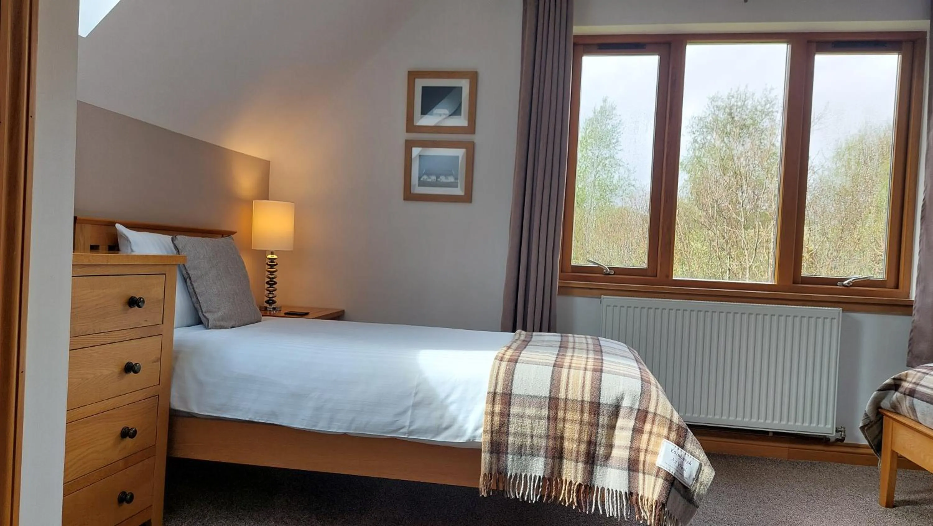 Bed in Orchard House Bed and Breakfast