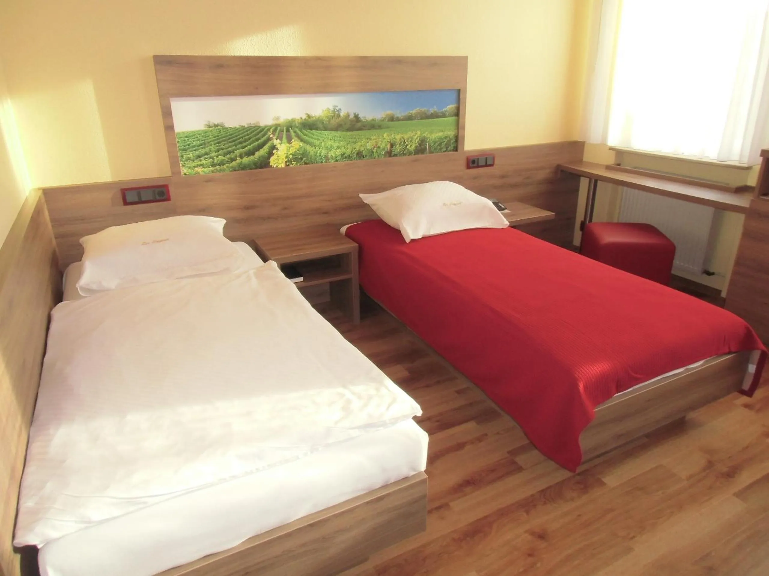 Photo of the whole room, Bed in Hotel-Gasthof Zum Freigericht