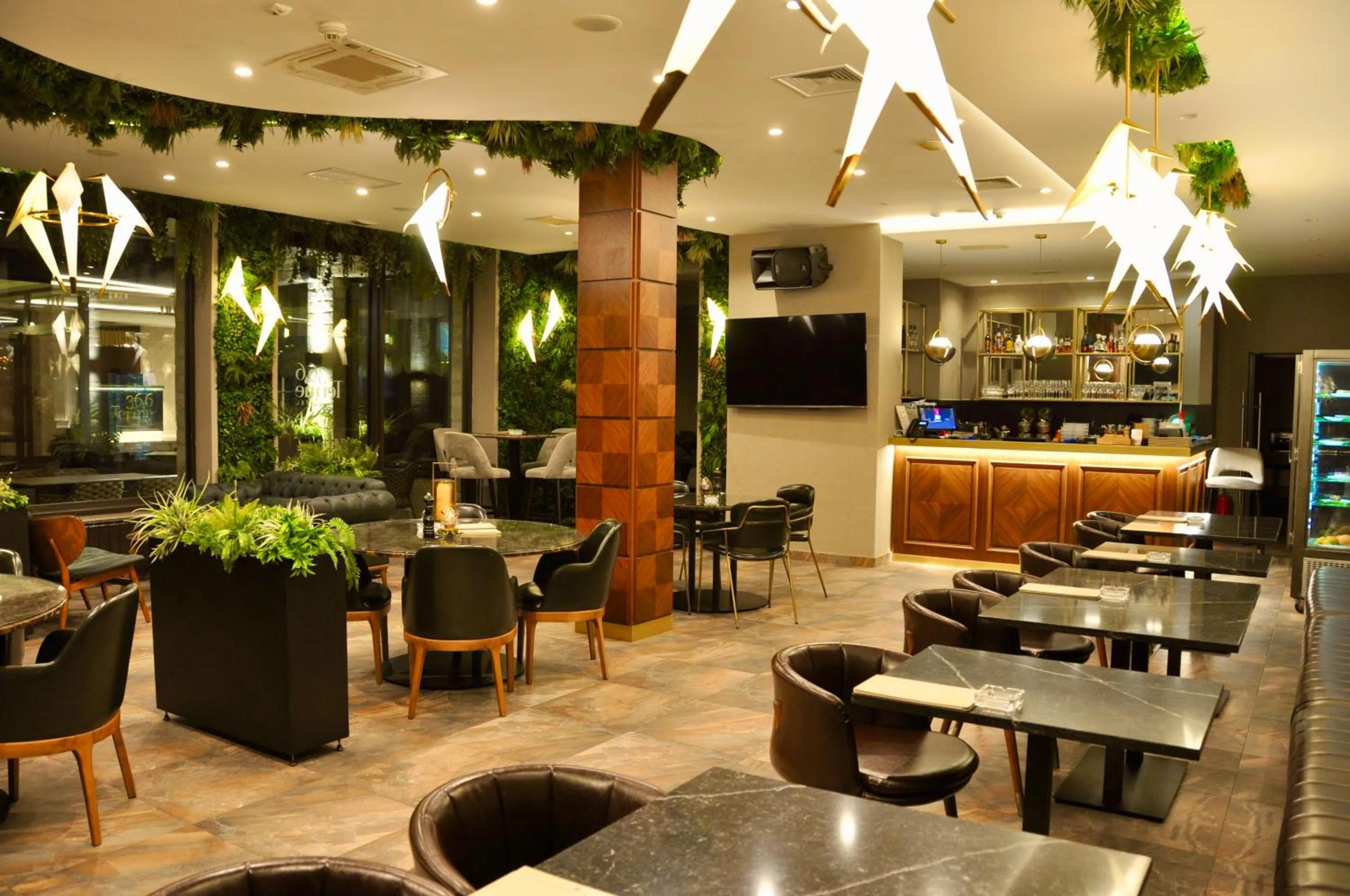 Restaurant/places to eat in Hotel Terme 36.6