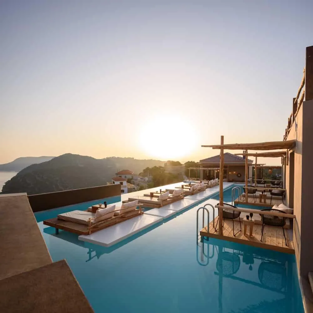 Aletri Swim Up Boutique Hotel