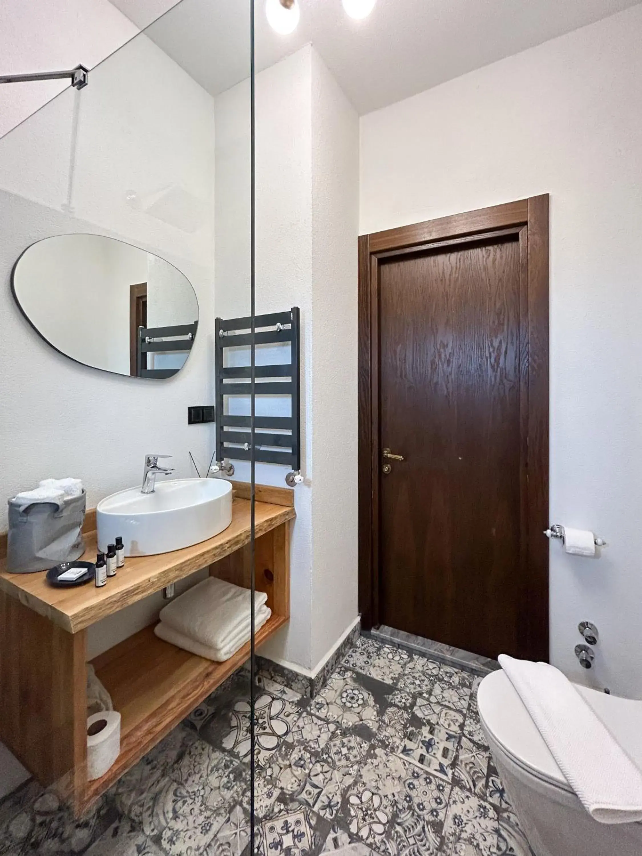 Bathroom in Marlo Ayvalık 12 Plus Adult Only Bathroom in Marlo Ayvalık 12 Plus Adult Only