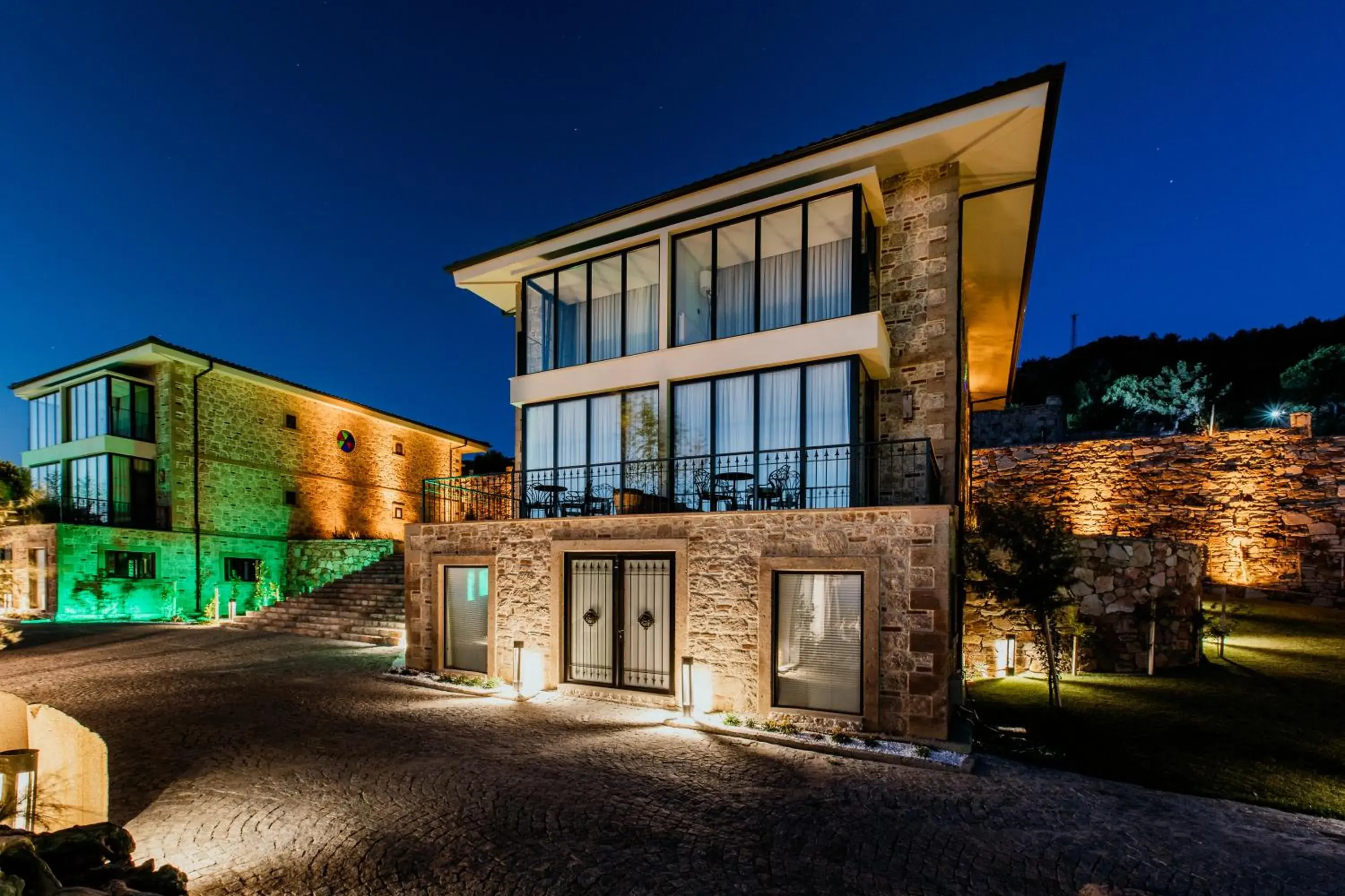 Property building in Marlo Ayvalık 12 Plus Adult Only Property building in Marlo Ayvalık 12 Plus Adult Only