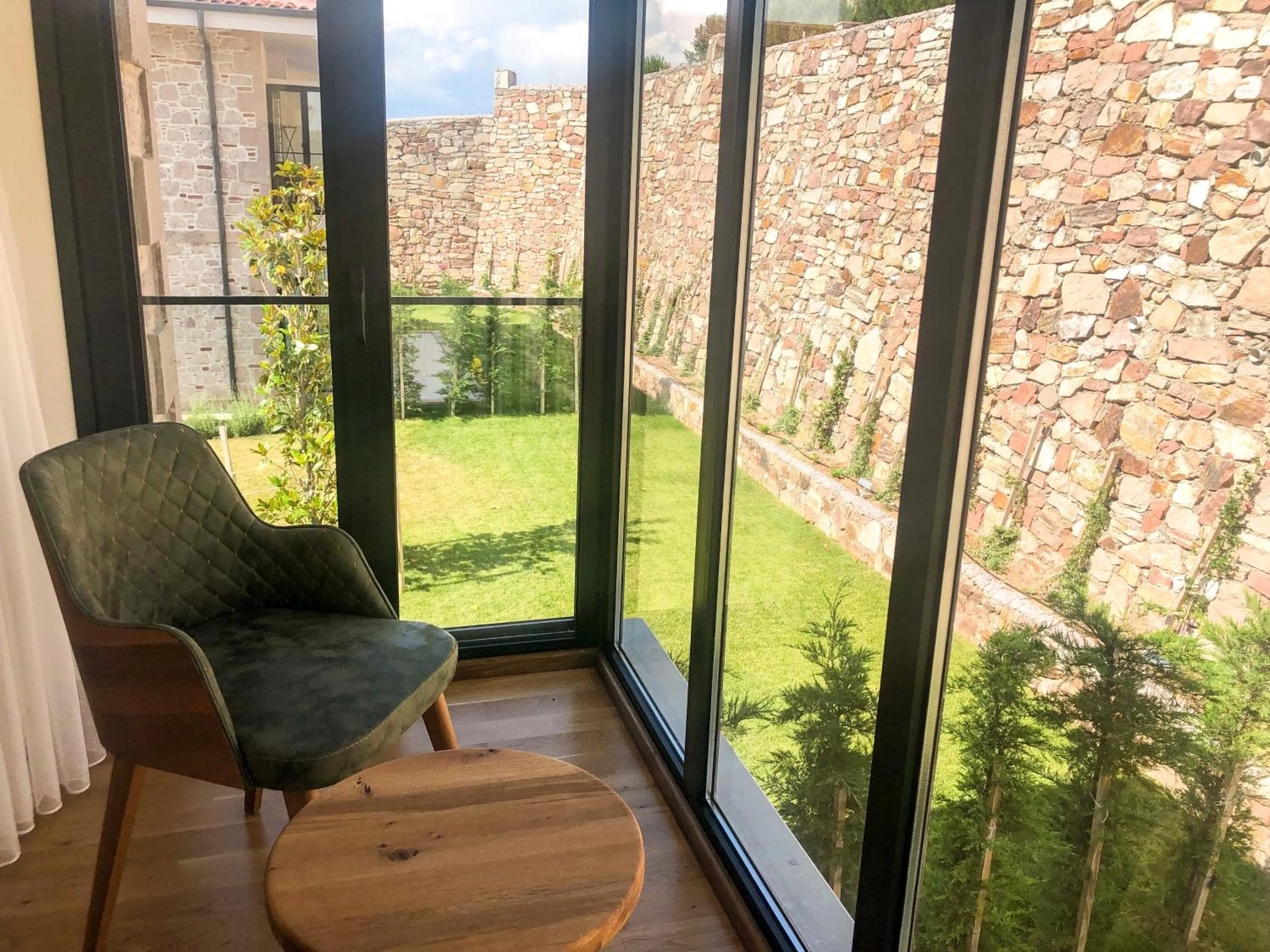 Seating area in Marlo Ayvalık 12 Plus Adult Only