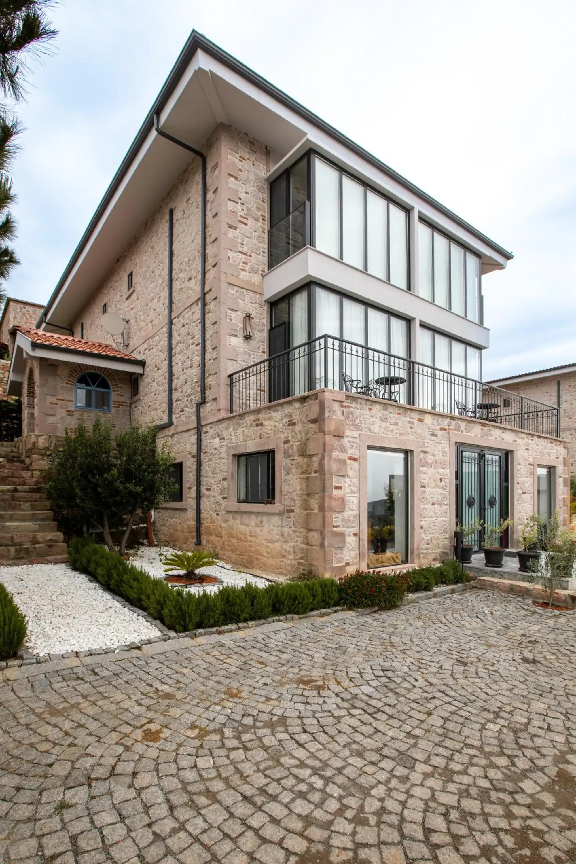 Property building in Marlo Ayvalık 12 Plus Adult Only Property building in Marlo Ayvalık 12 Plus Adult Only