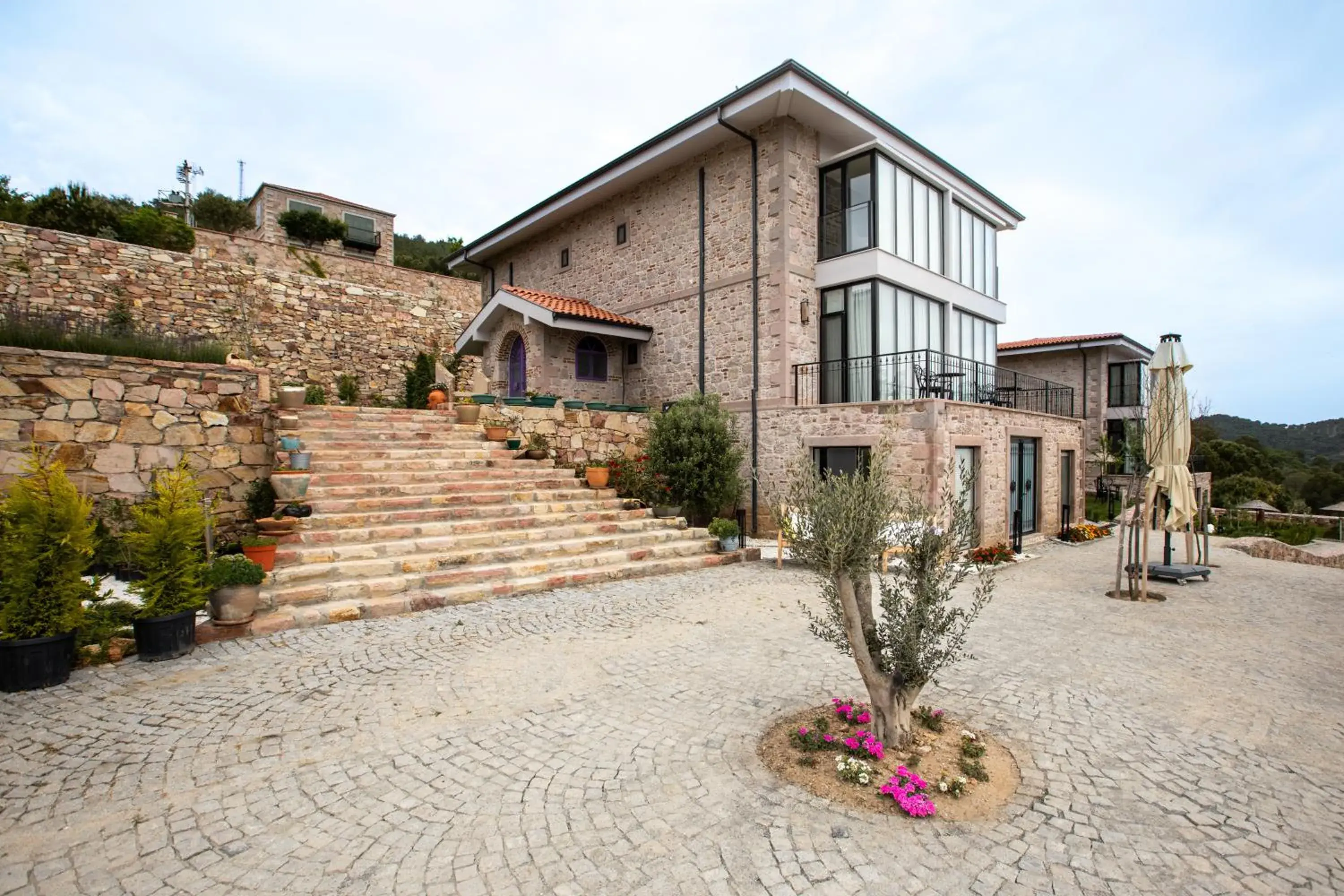 Property building in Marlo Ayvalık 12 Plus Adult Only Property building in Marlo Ayvalık 12 Plus Adult Only