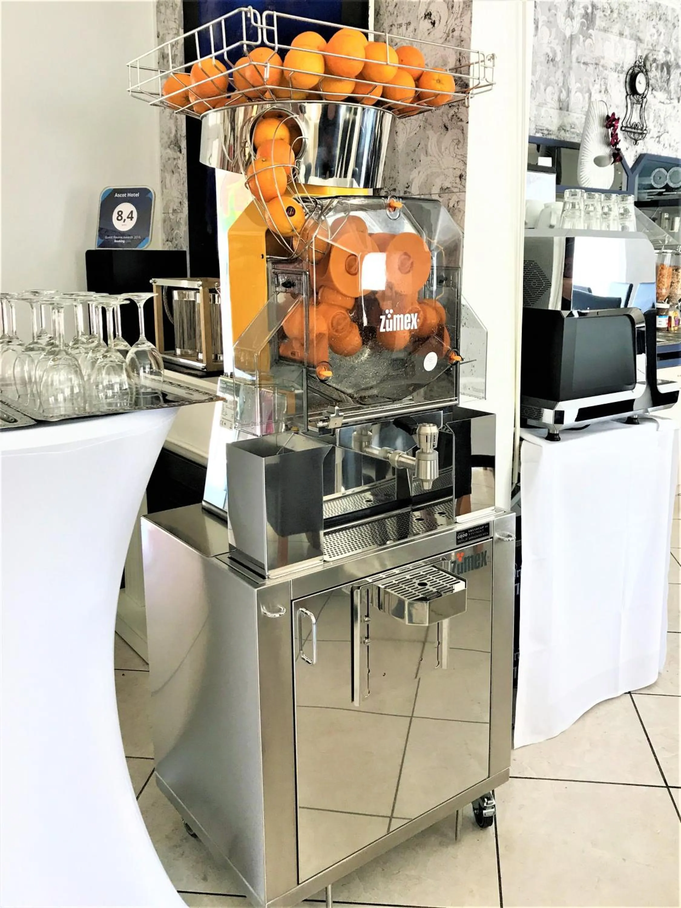 Buffet breakfast in Ascot Hotel