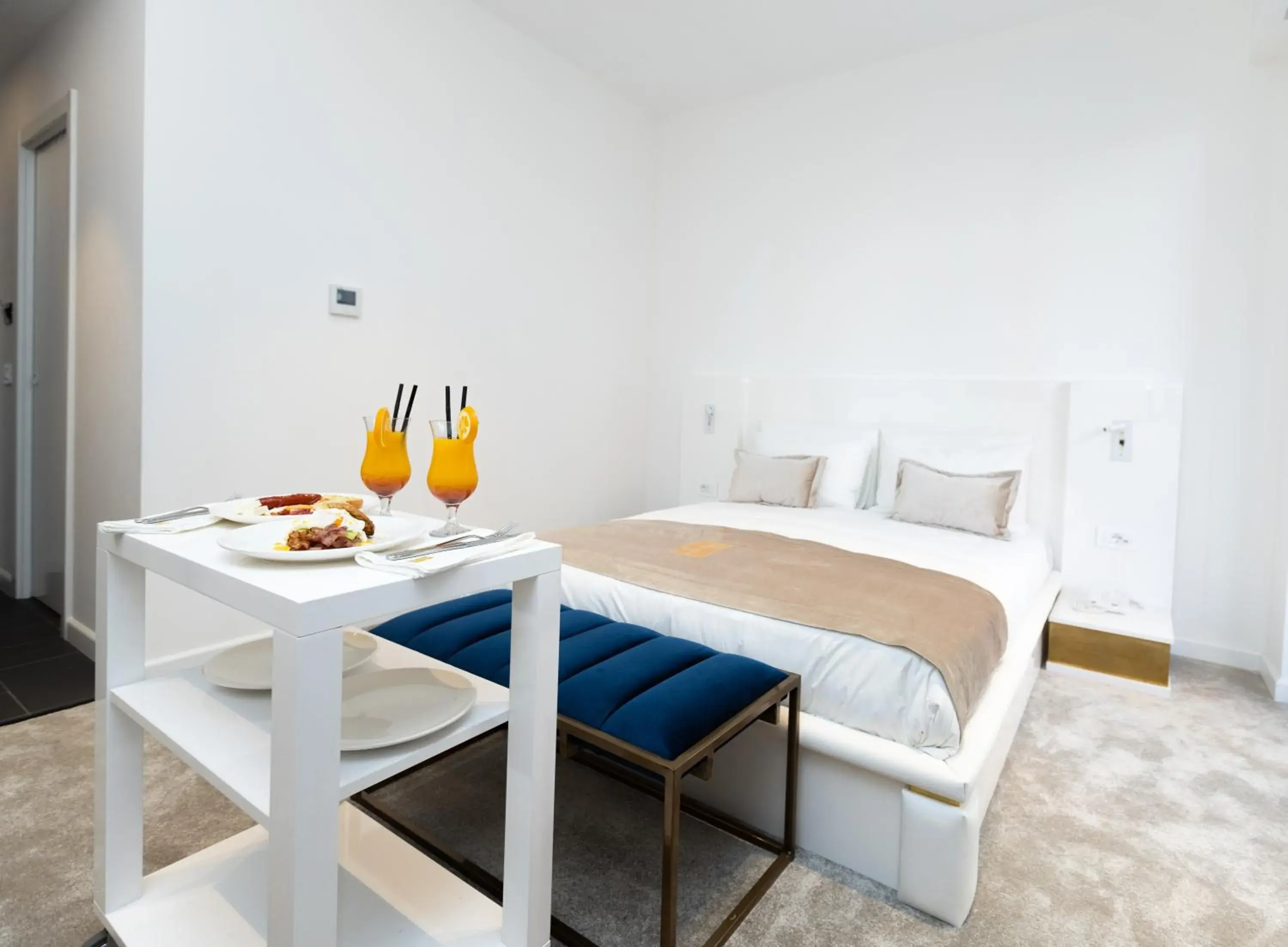 Standard Double Room in Habitat Hotel Tirana Standard Double Room in Habitat Hotel Tirana