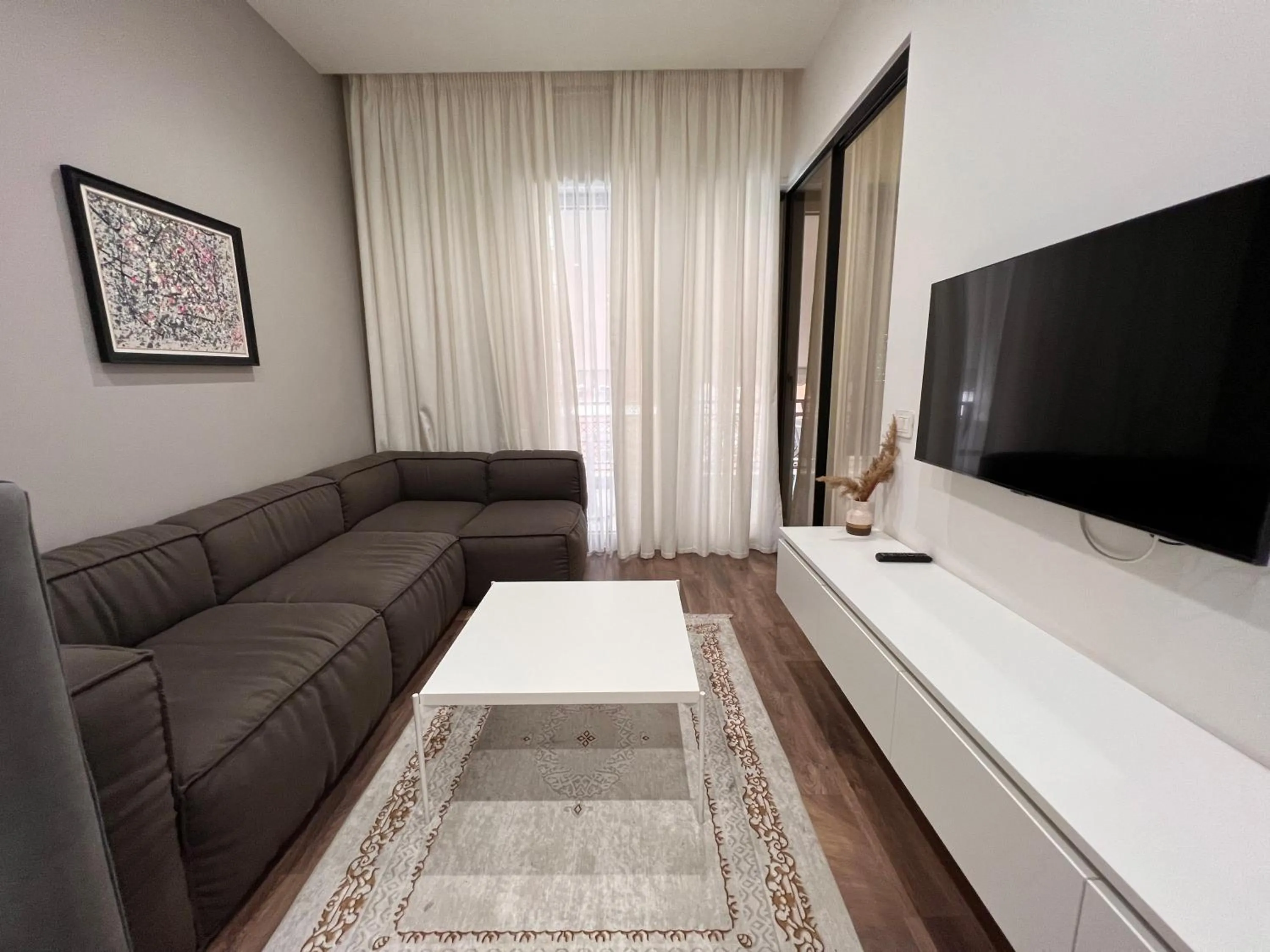 TV and multimedia in Habitat Hotel Tirana