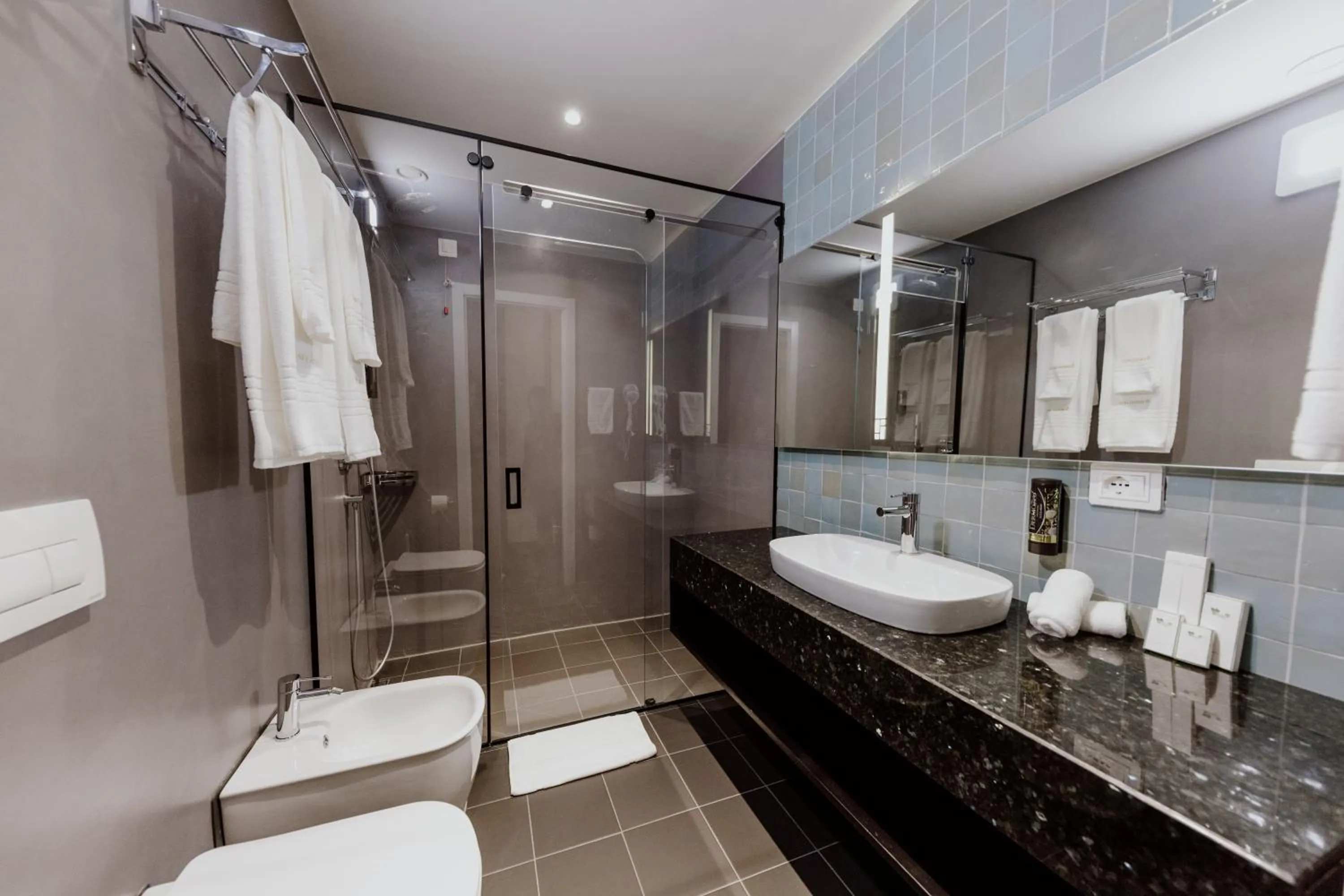 Toilet in Habitat Hotel Tirana