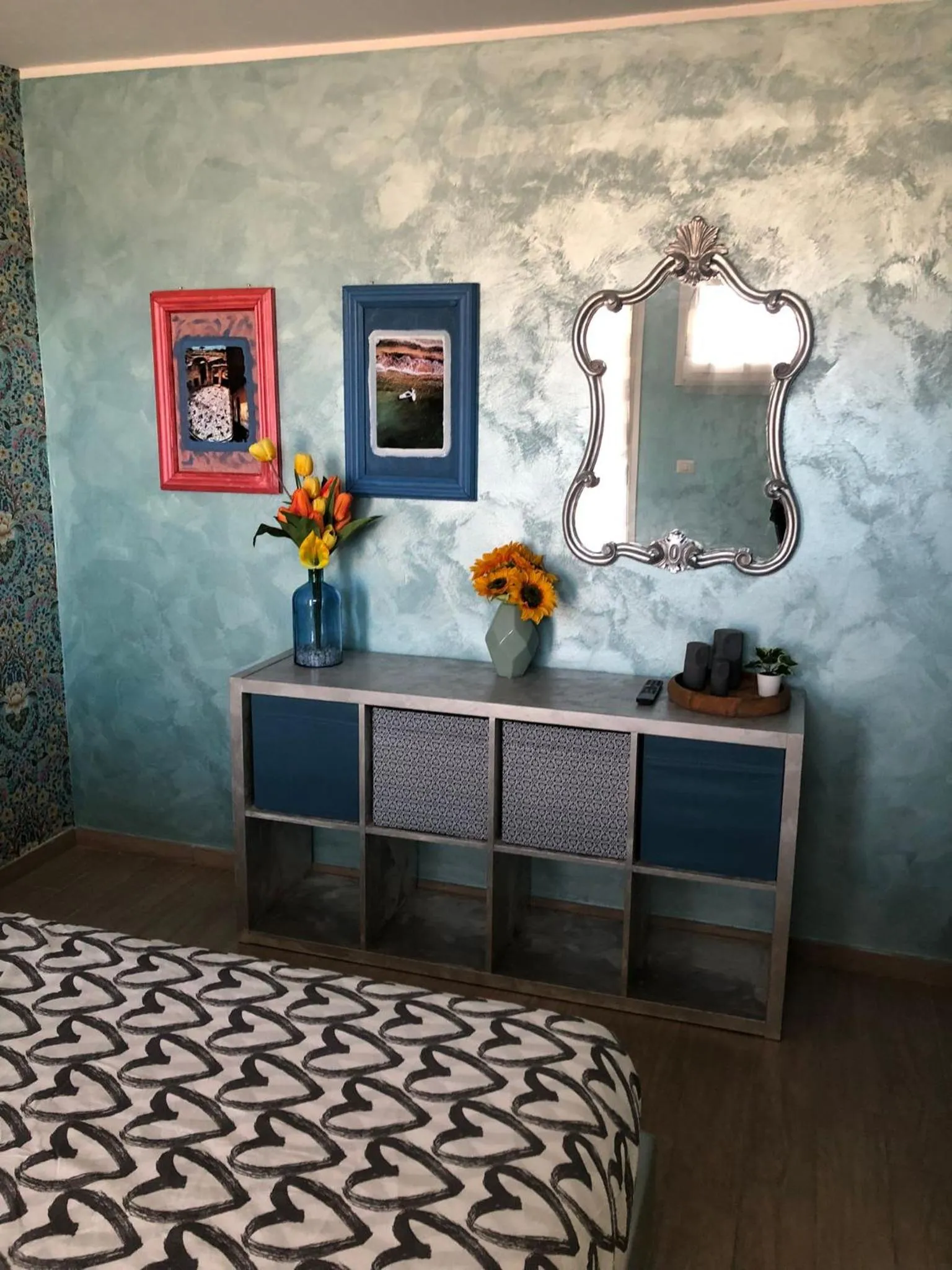 Bed in E&C Suites Roma