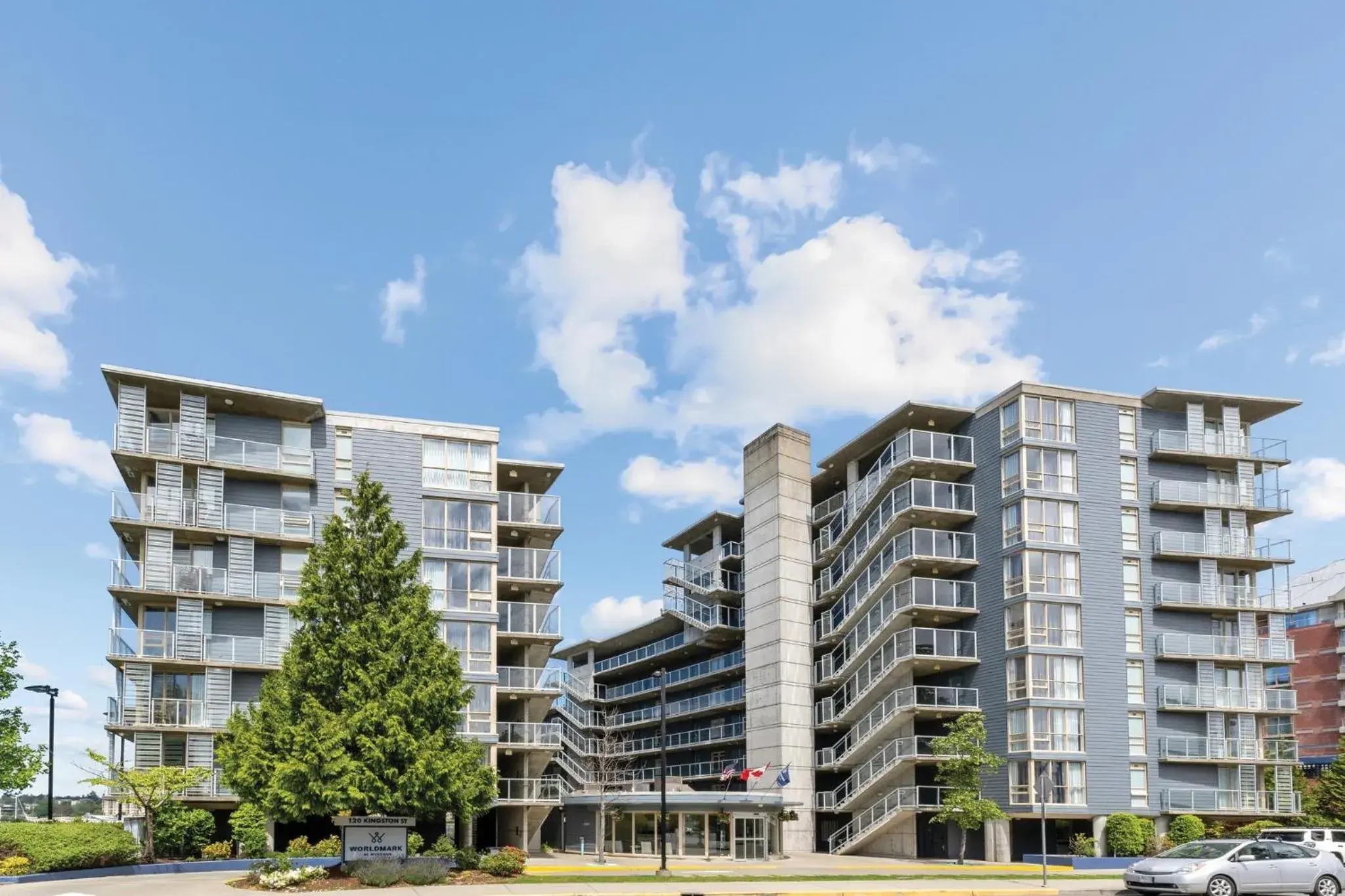 Property building in WorldMark Victoria Property building in WorldMark Victoria