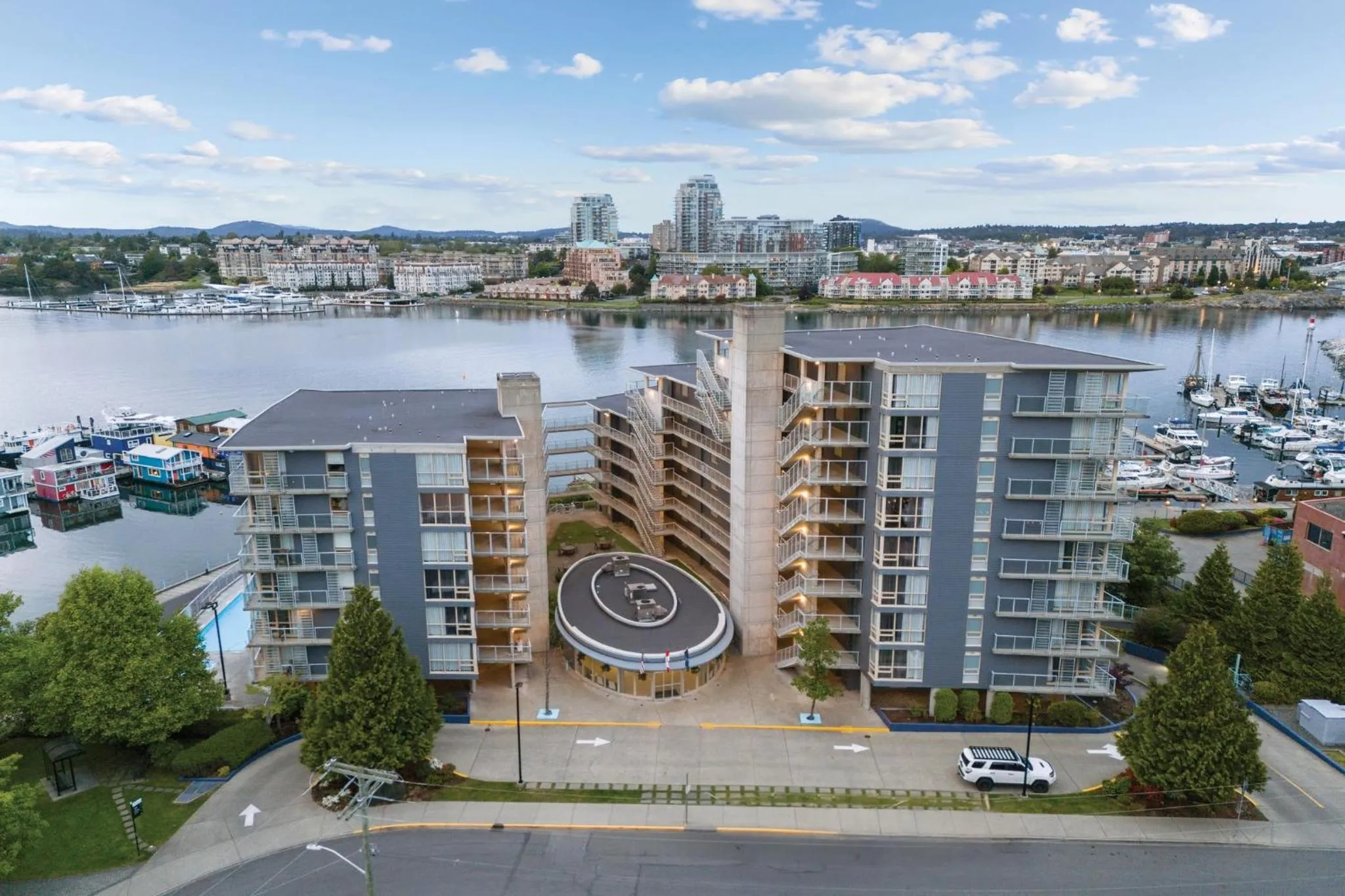 Property building in WorldMark Victoria