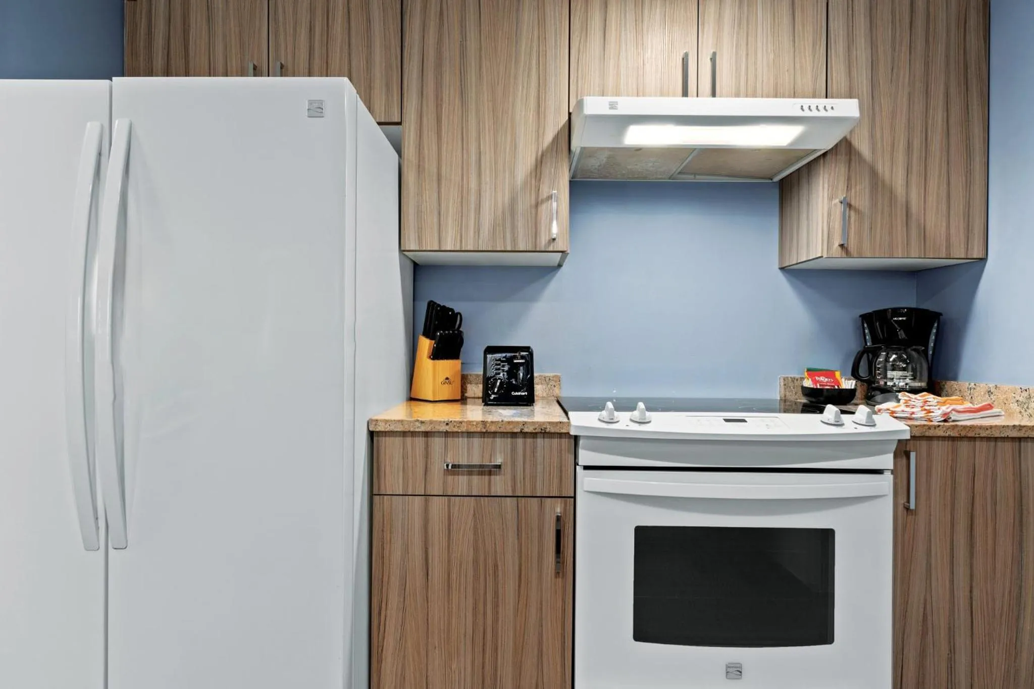 Kitchen or kitchenette in WorldMark Victoria