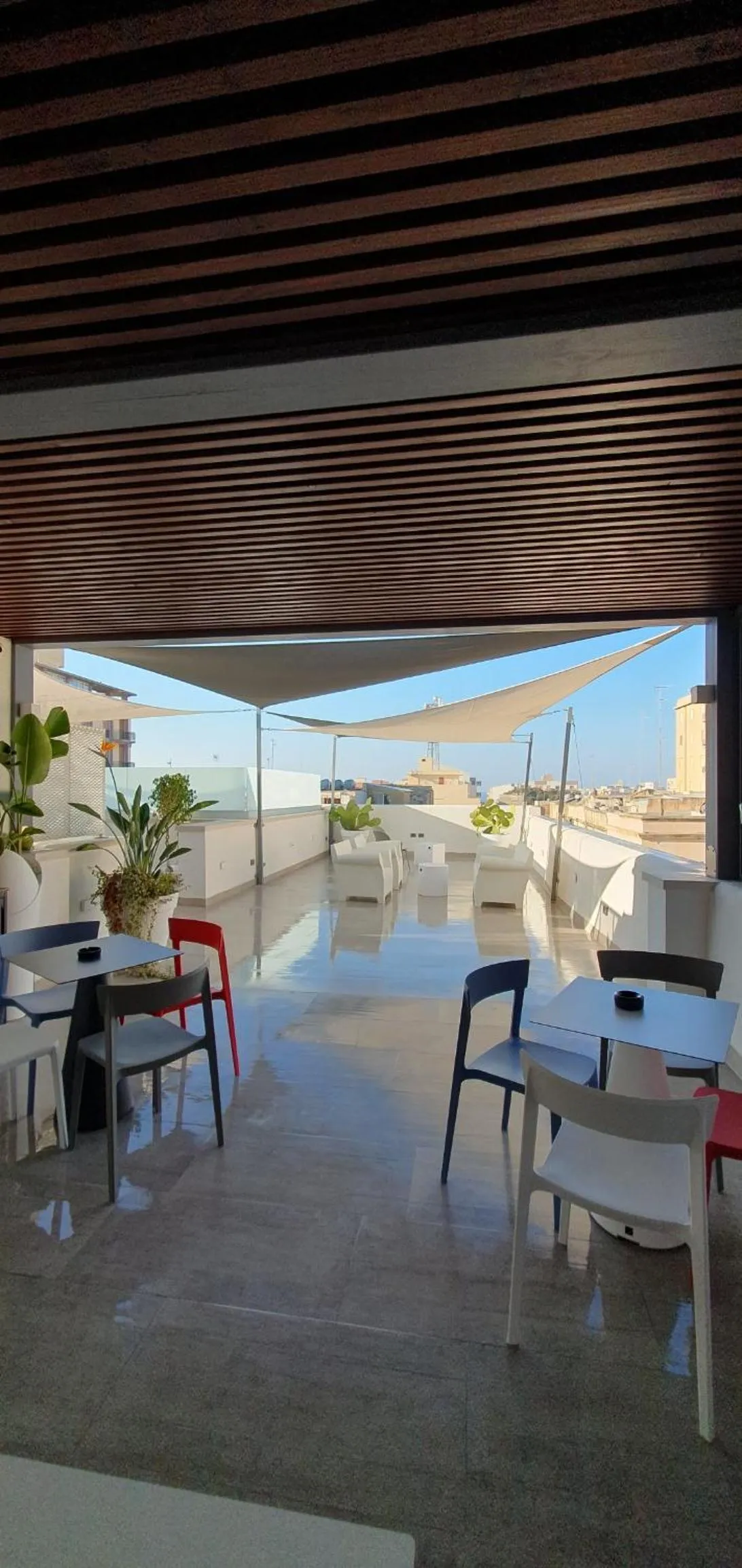 Balcony/Terrace in MY HOUSE LUXURY HOME