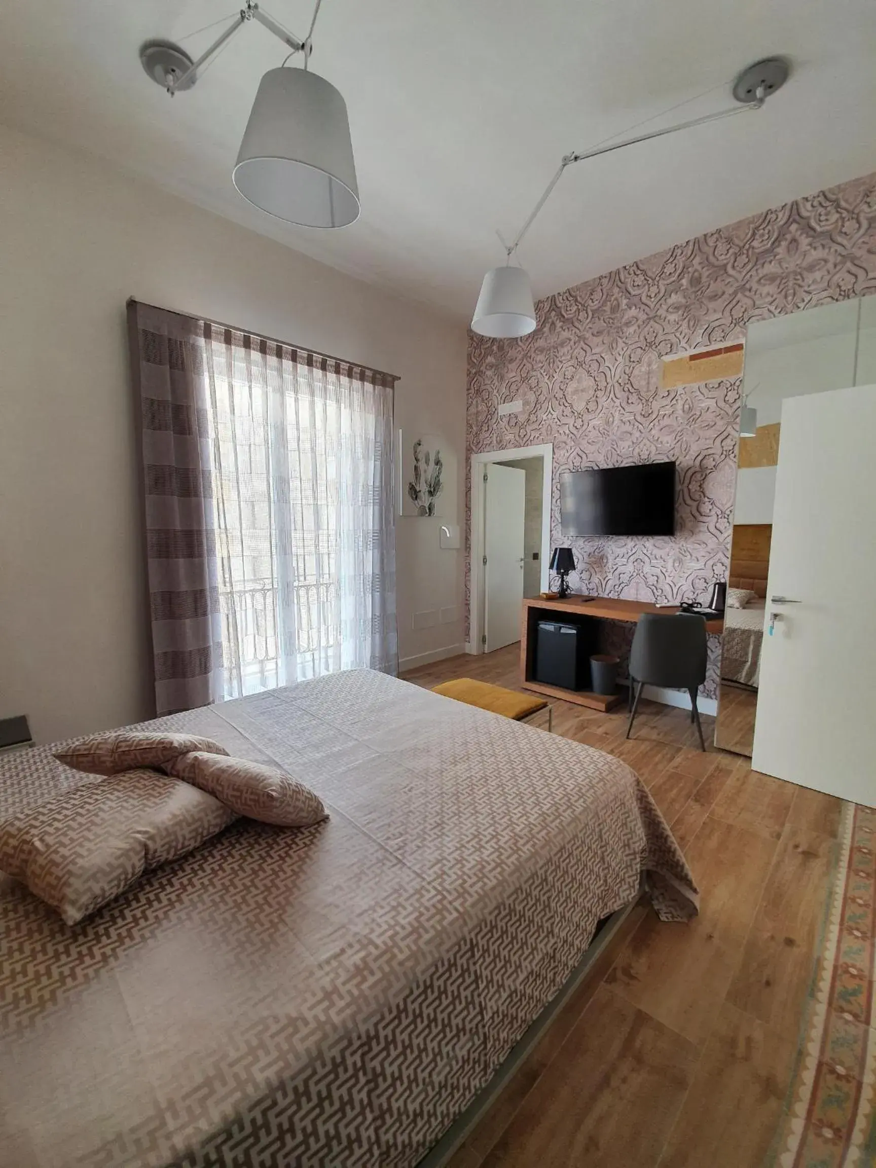 Deluxe King Room in MY HOUSE LUXURY HOME Deluxe King Room in MY HOUSE LUXURY HOME