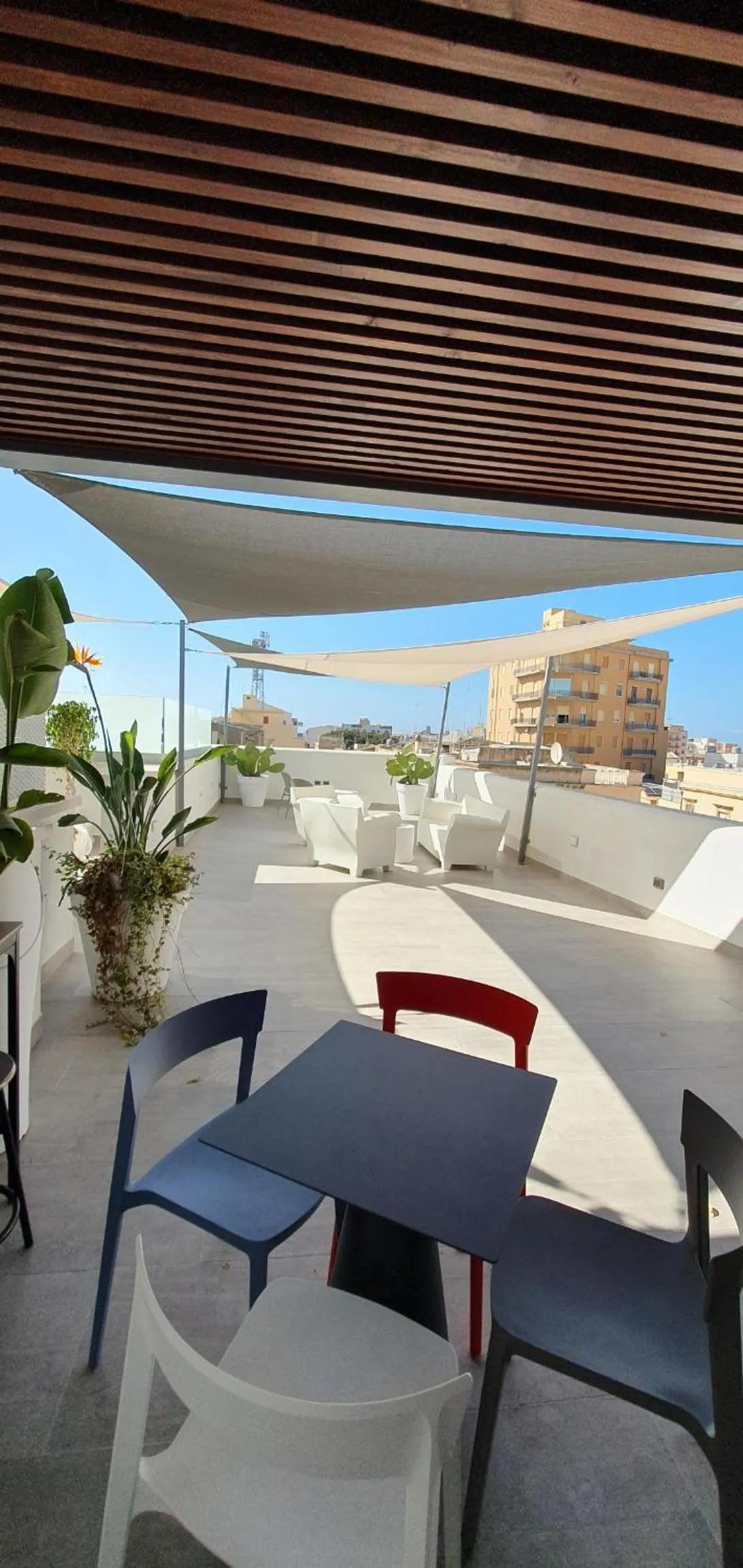 Balcony/Terrace in MY HOUSE LUXURY HOME