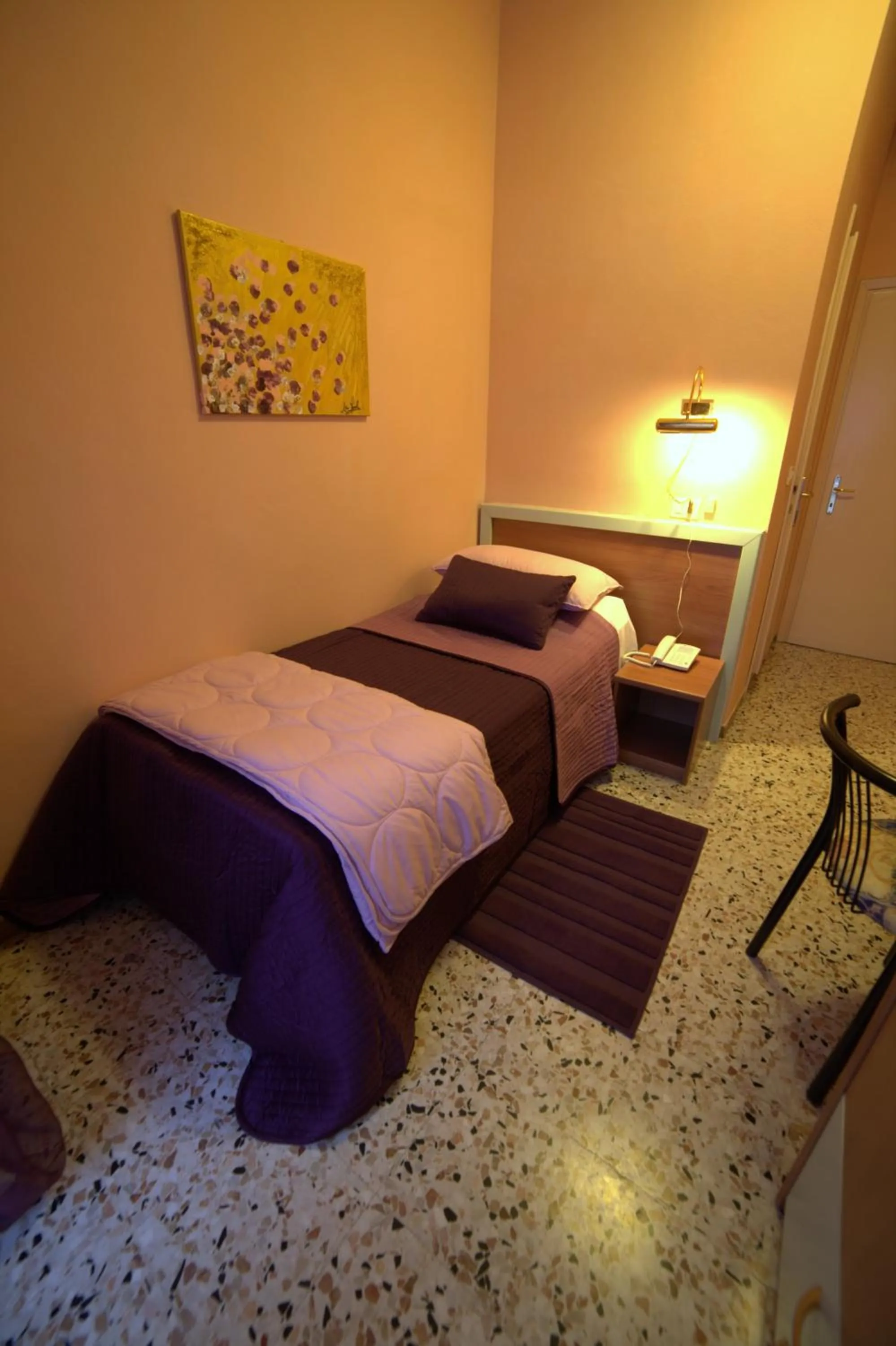 Photo of the whole room in Hotel San Donnino