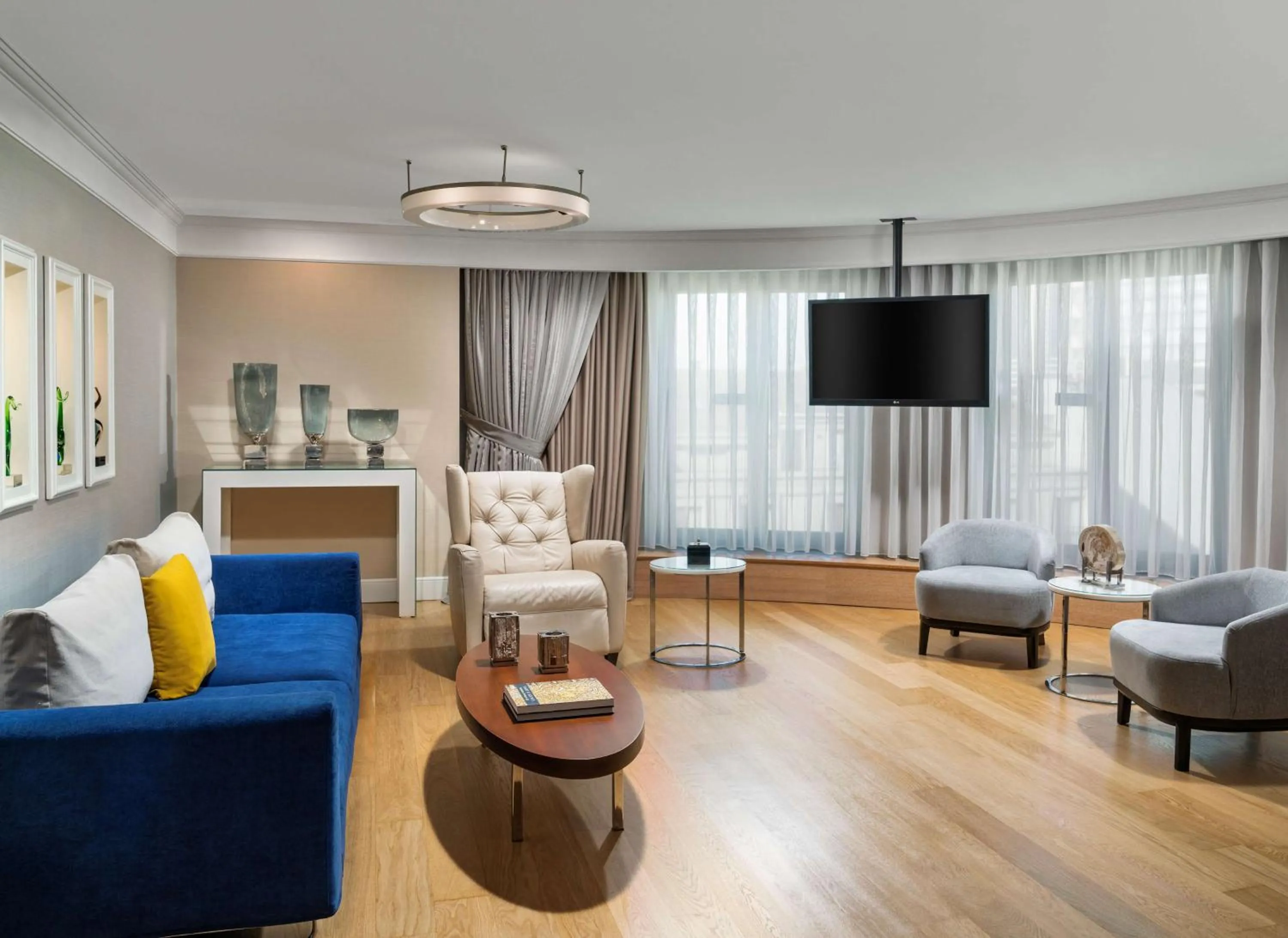 Photo of the whole room in Radisson Blu Hotel, Istanbul Sisli