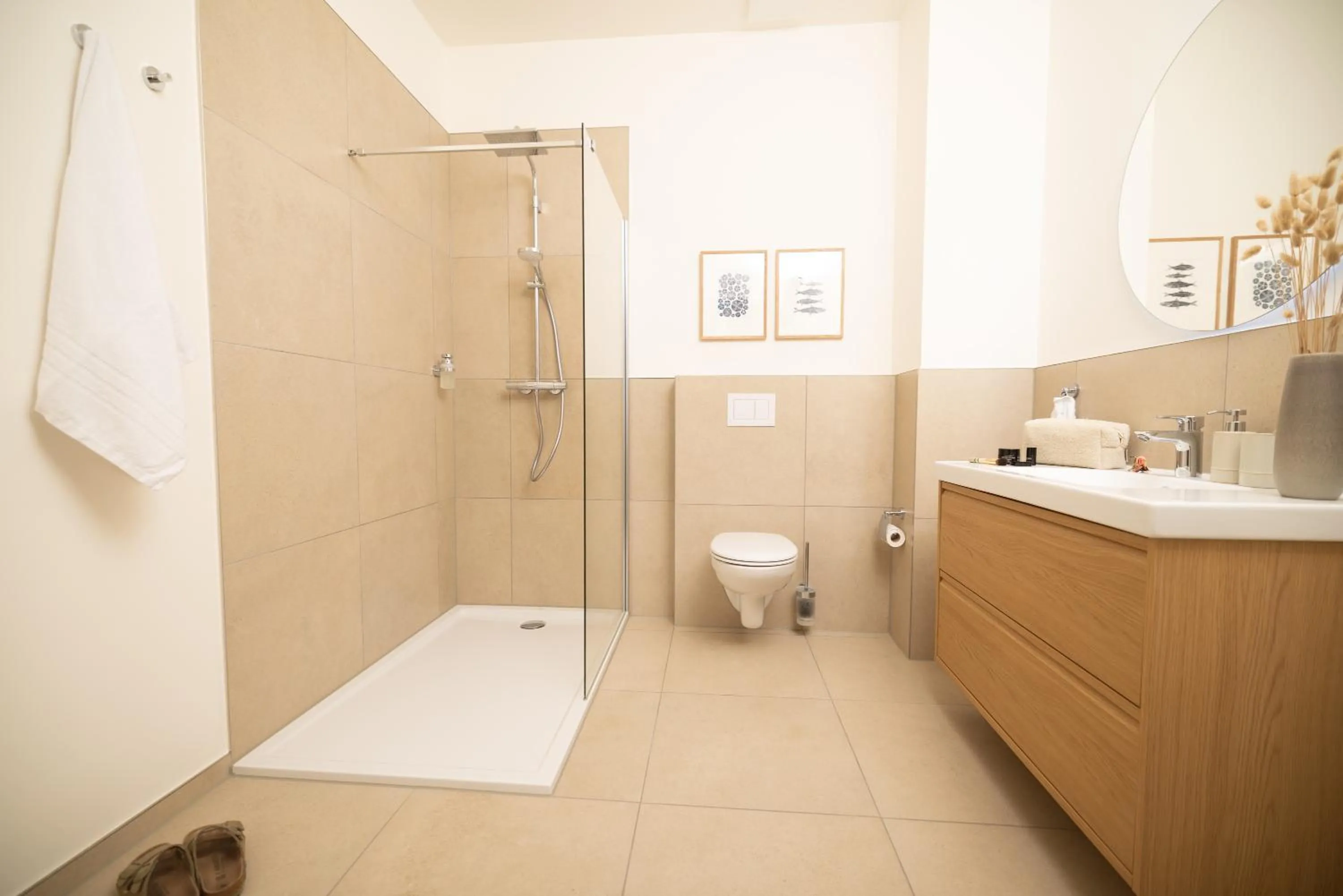 Shower in Apartments Altes Konsulat