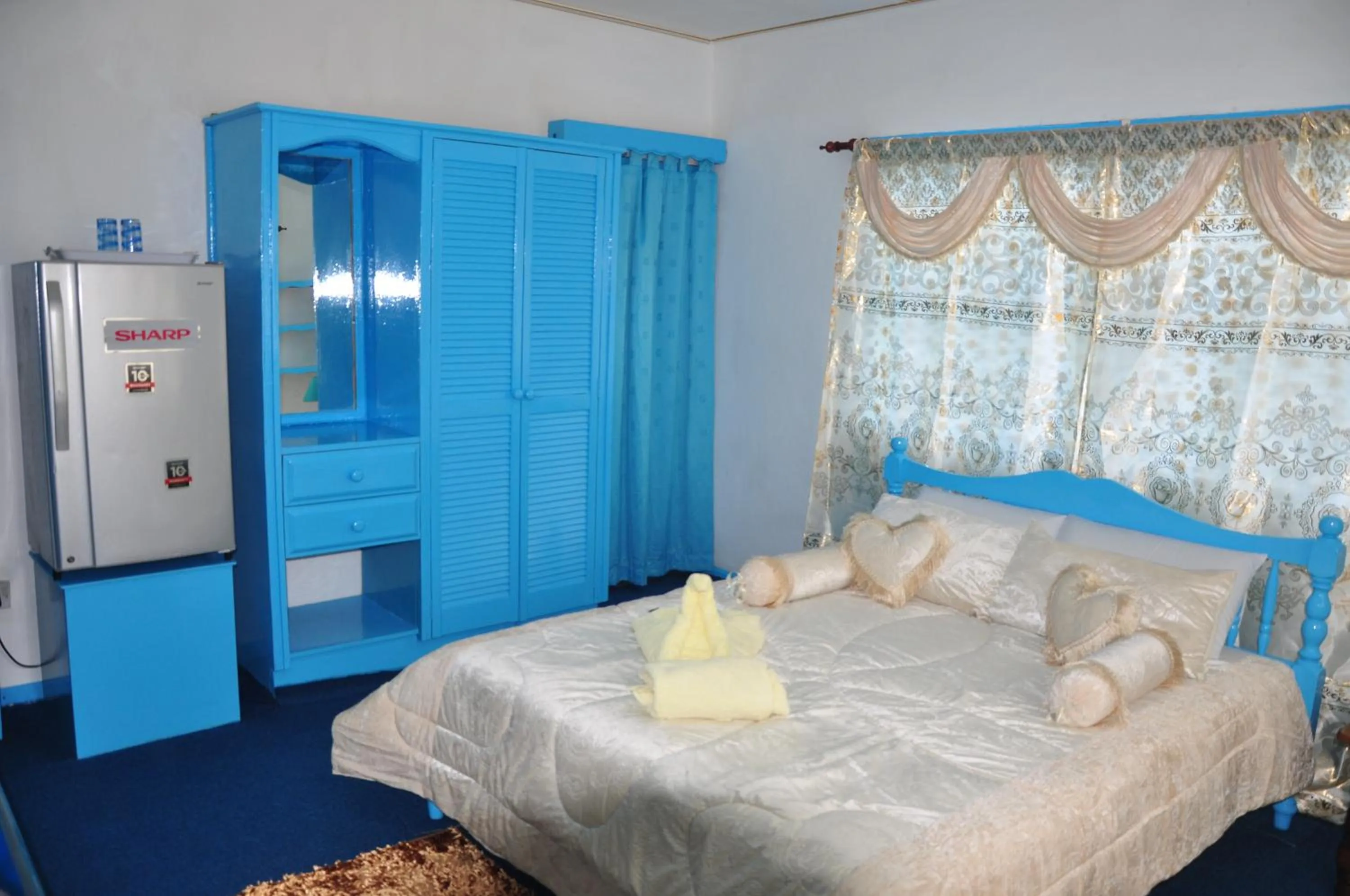 Bed in Le Chateau Bleu