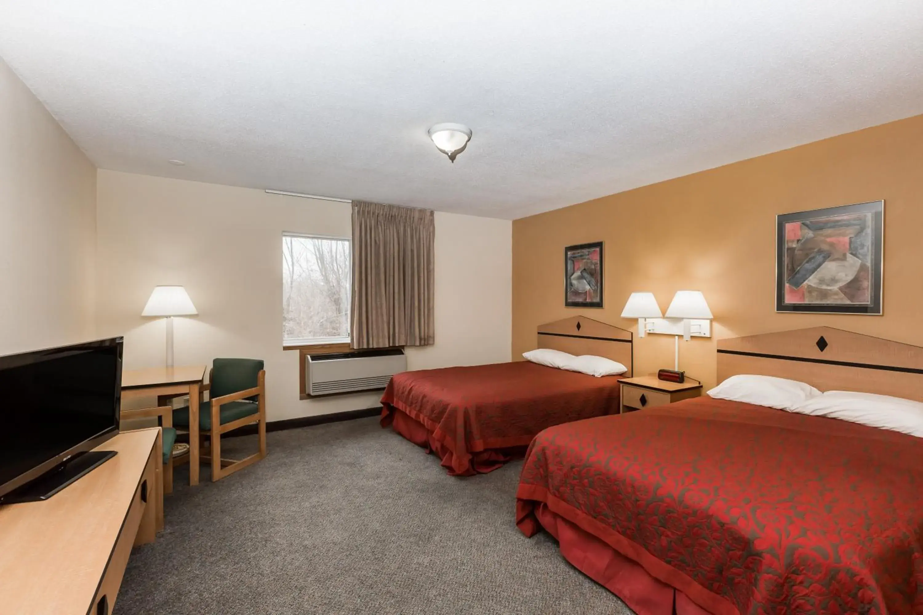 Photo of the whole room, Bed in Days Inn by Wyndham Atlantic Photo of the whole room, Bed in Days Inn by Wyndham Atlantic