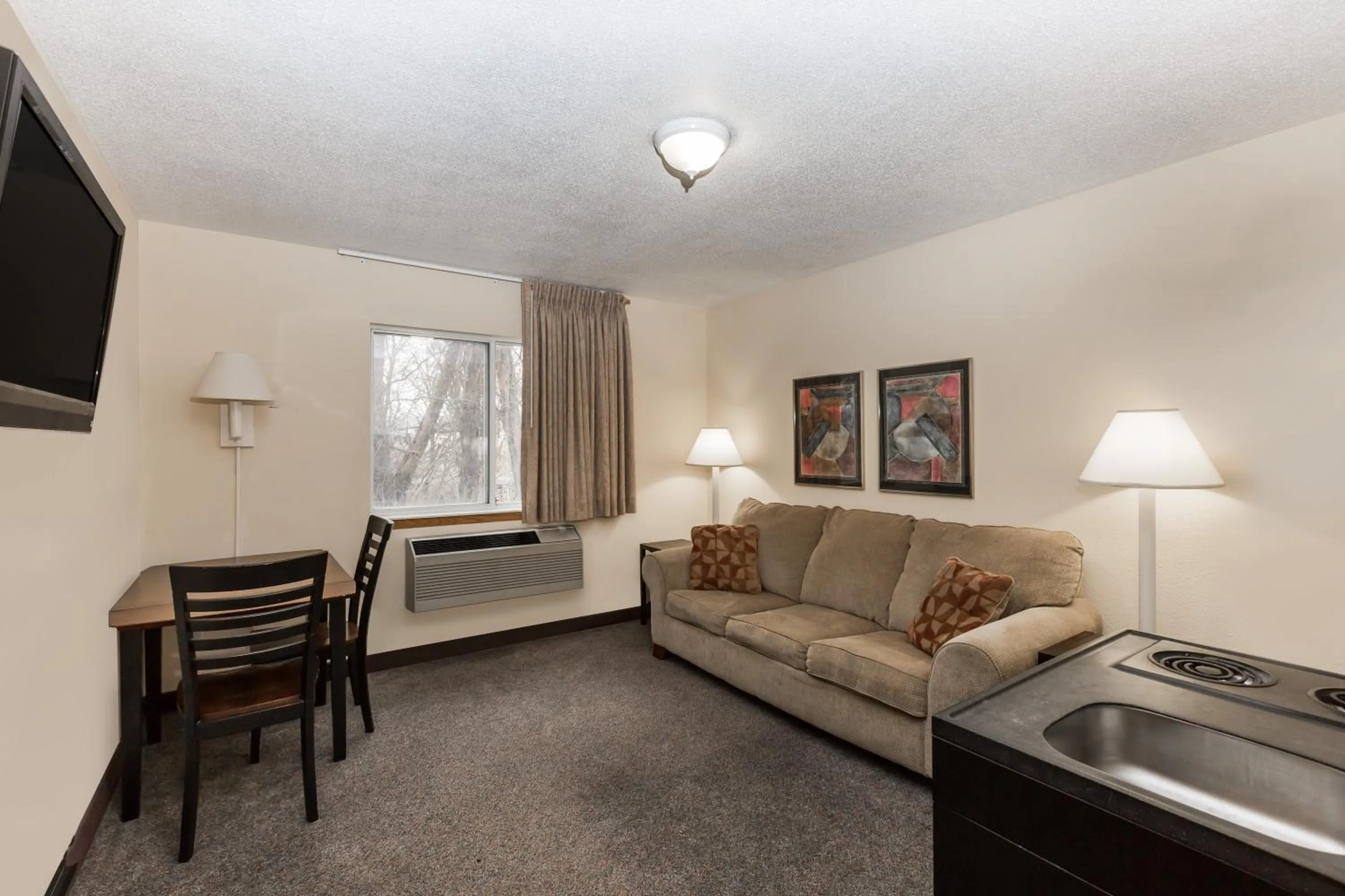 Seating area in Days Inn by Wyndham Atlantic