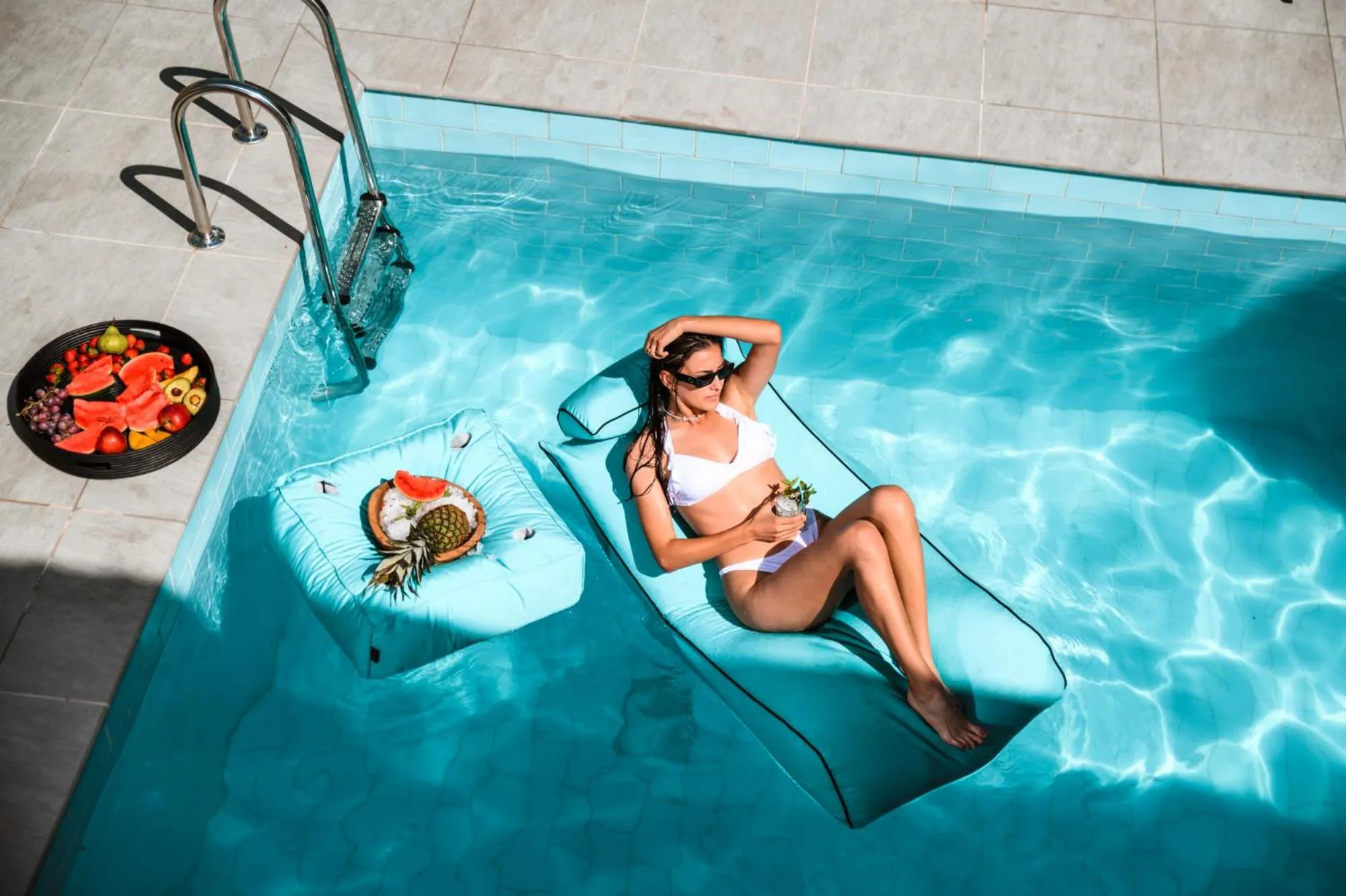 Swimming pool in Versa Villas