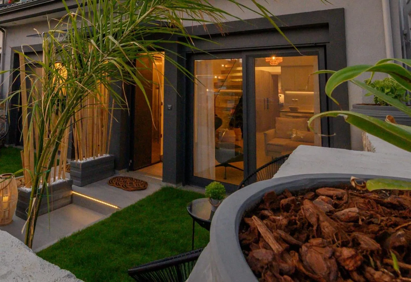 Facade/entrance in Versa Villas