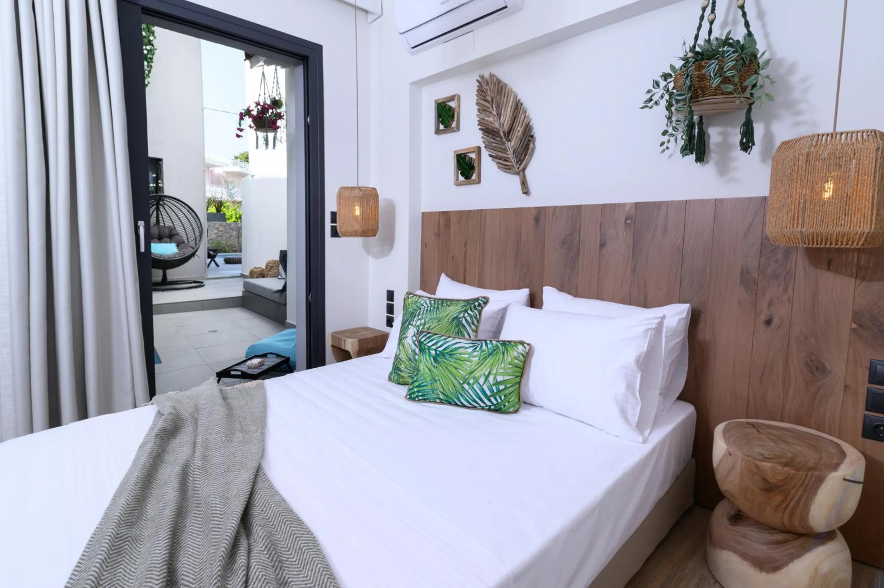 Bedroom, Bed in Versa Villas