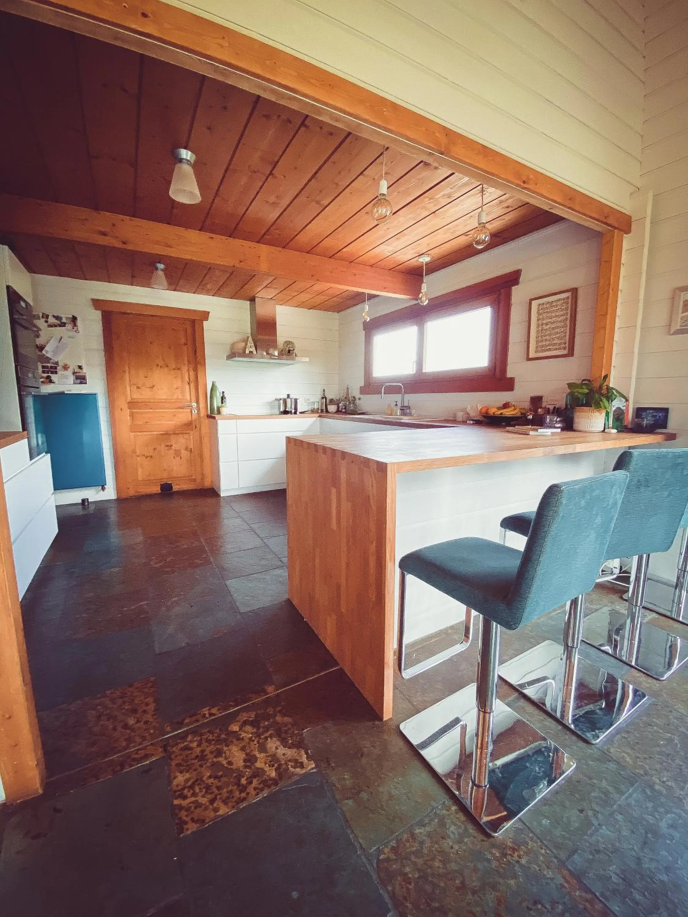 Kitchen or kitchenette in Nîdwazô - Ecolodge & Maison d'hôtes