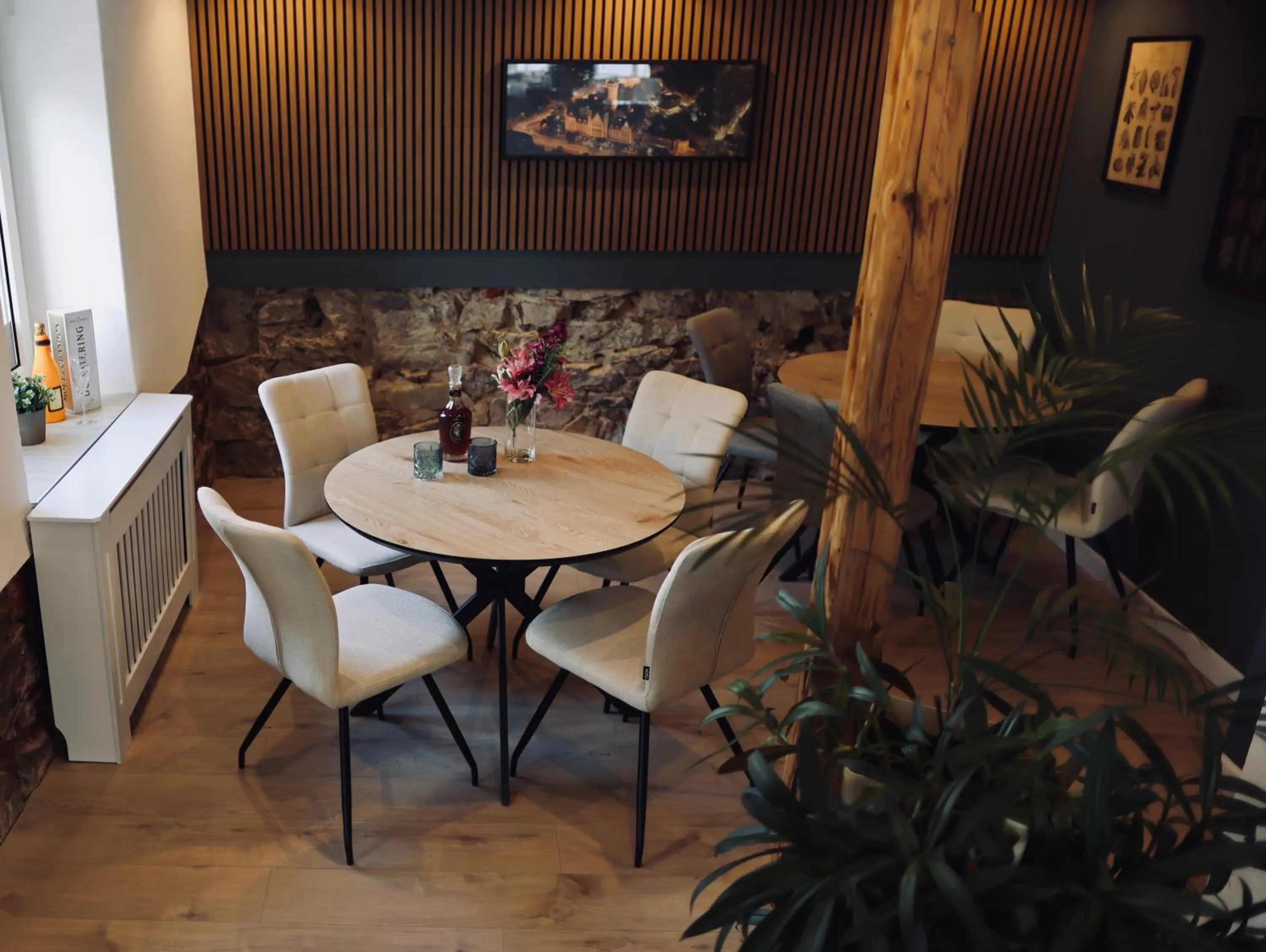 Restaurant/places to eat in Parkhotel am Schloss Machern