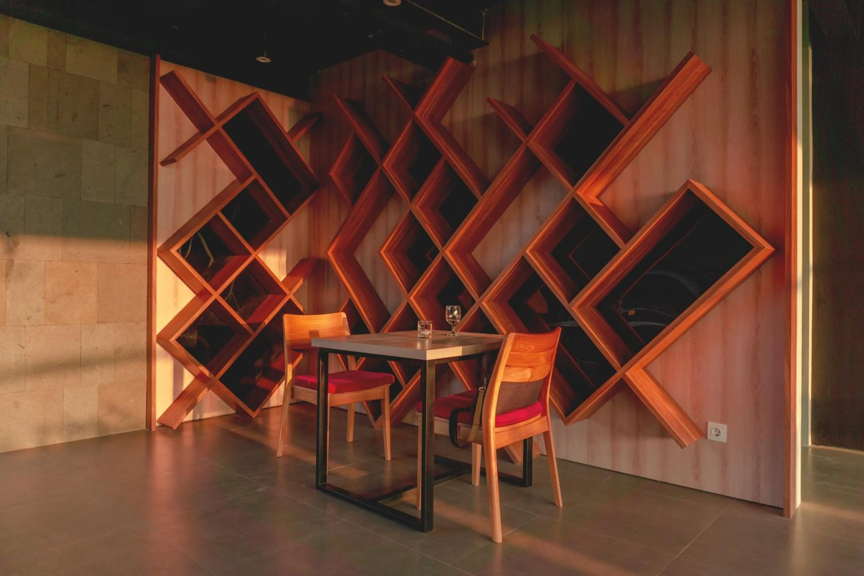 Restaurant/places to eat in Royal Regantris Trawangan