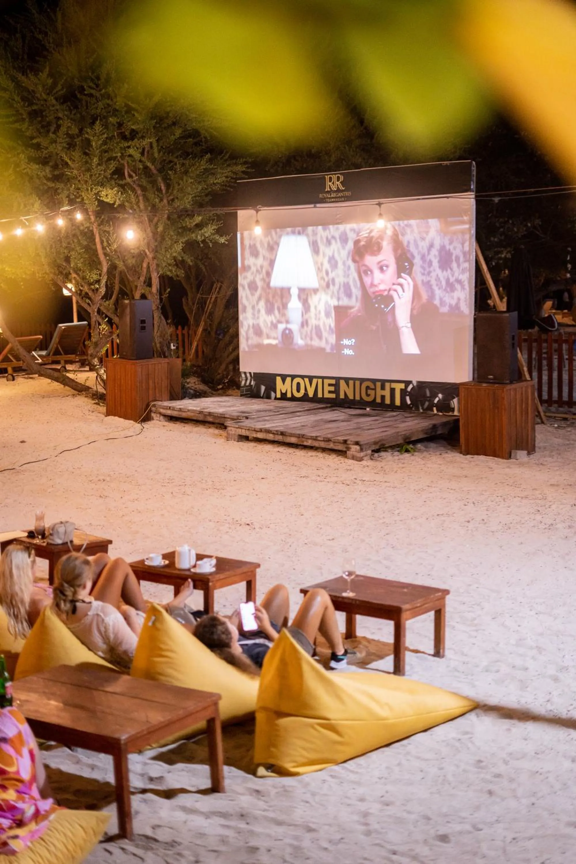 Evening entertainment in Royal Regantris Trawangan