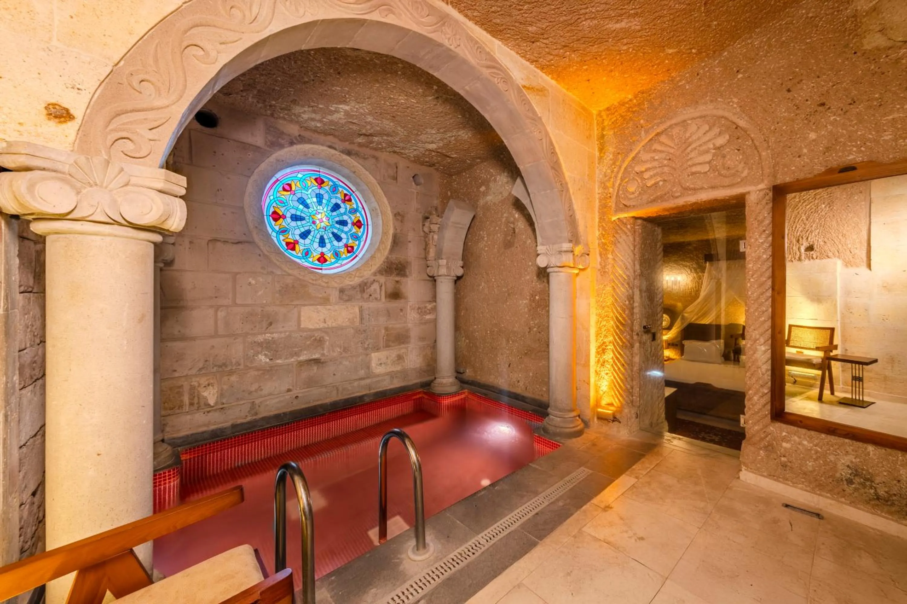 Swimming pool in Pegas Cave Suites