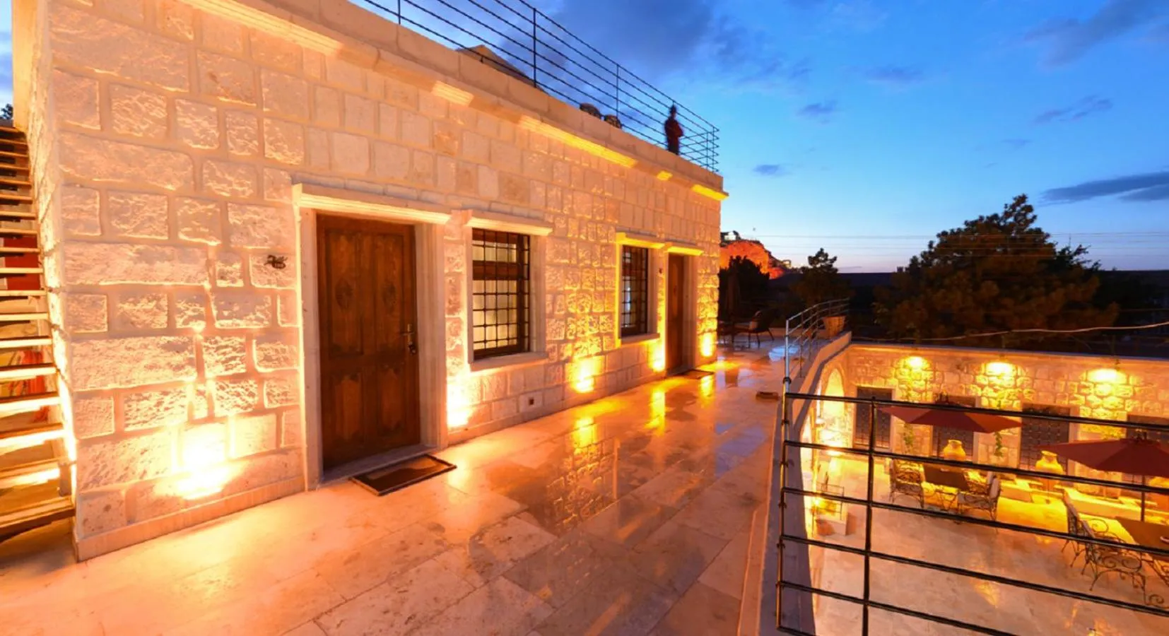 Property building in Pegas Cave Suites